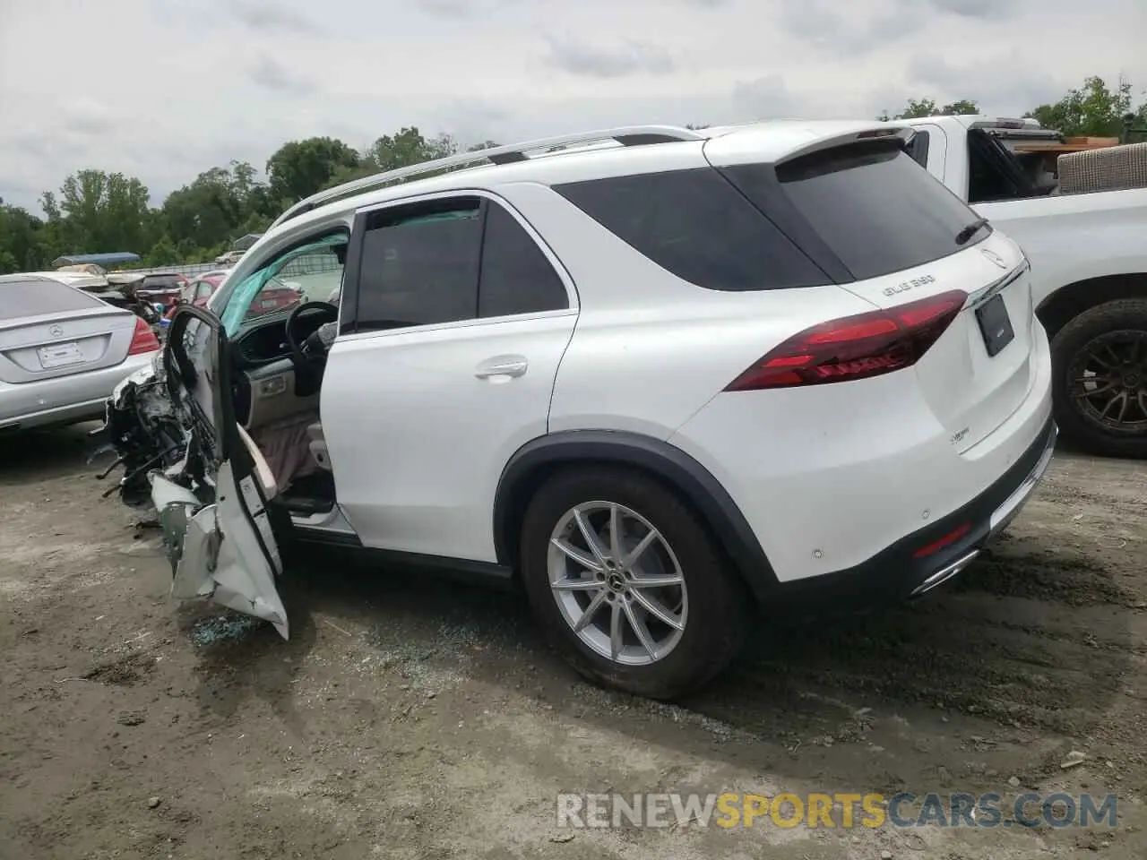 2 Photograph of a damaged car 4JGFB4FB9RB035122 MERCEDES-BENZ GLE-CLASS 2024