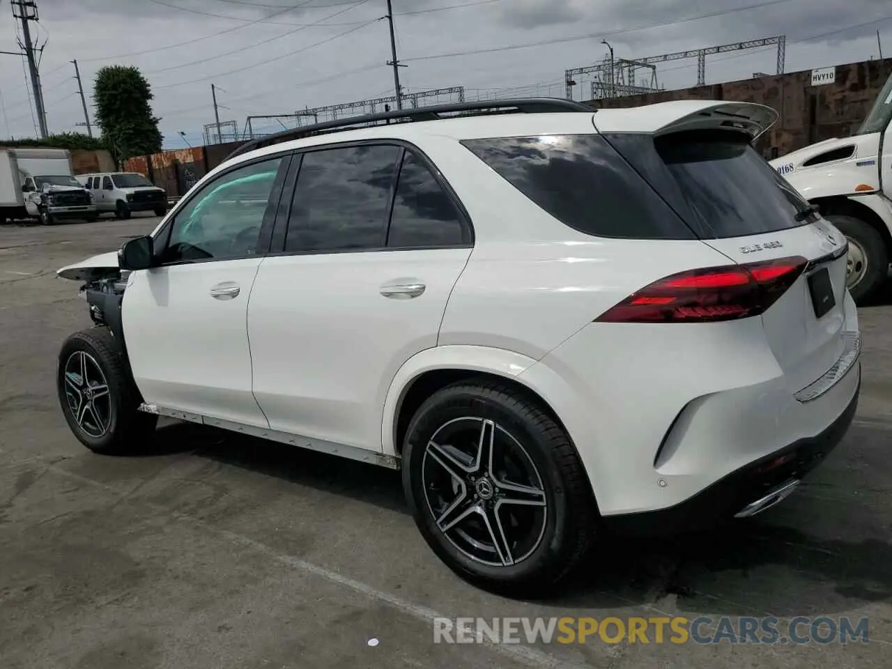 2 Photograph of a damaged car 4JGFB5KB2RB166243 MERCEDES-BENZ GLE-CLASS 2024