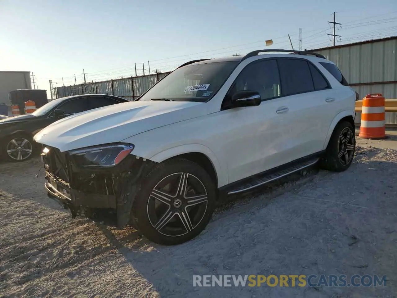 1 Фотография поврежденного автомобиля 4JGFB5KB3RB130481 MERCEDES-BENZ GLE-CLASS 2024