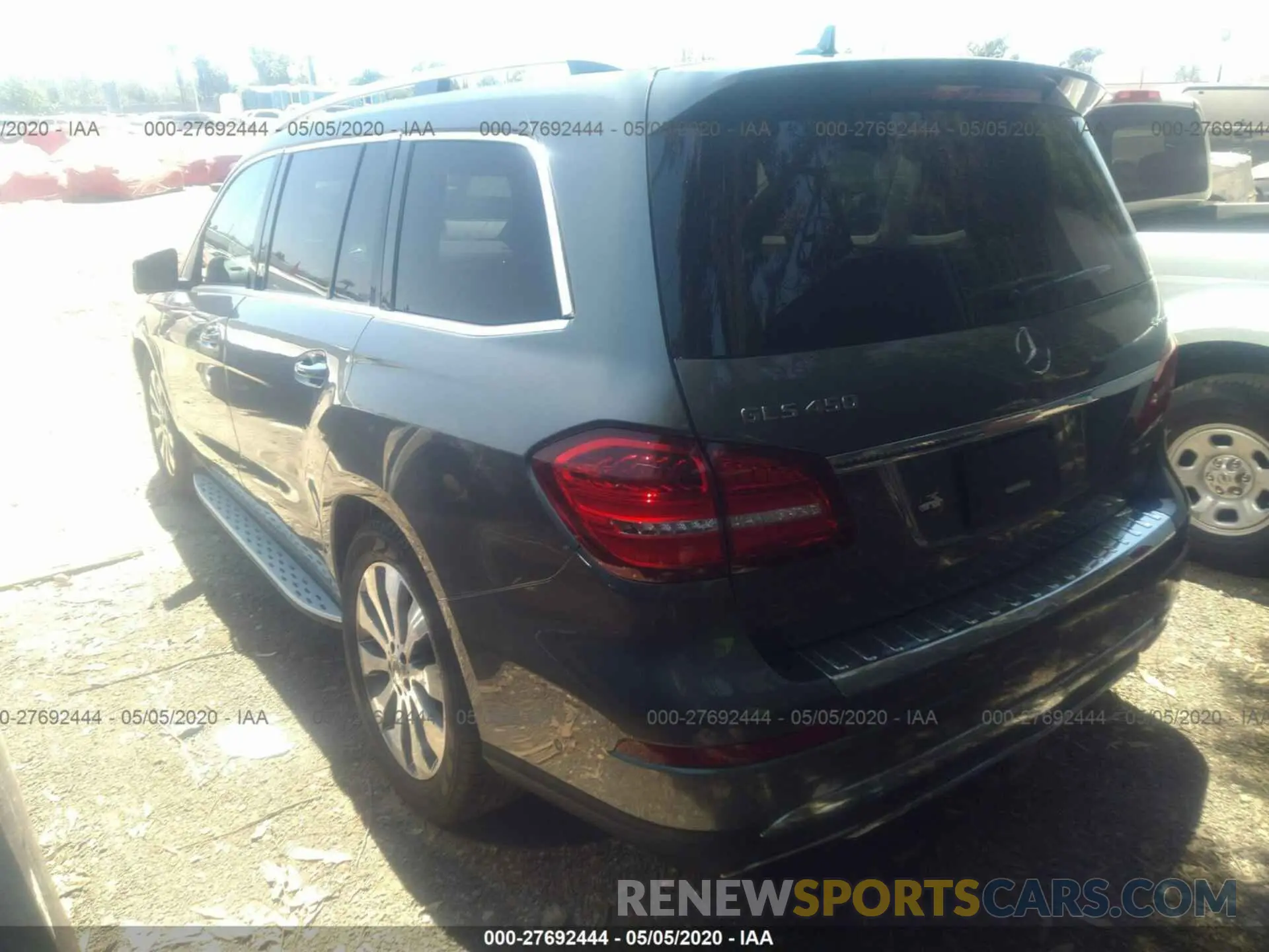 3 Photograph of a damaged car 4JGDF6EE4KB238332 MERCEDES-BENZ GLS 2019