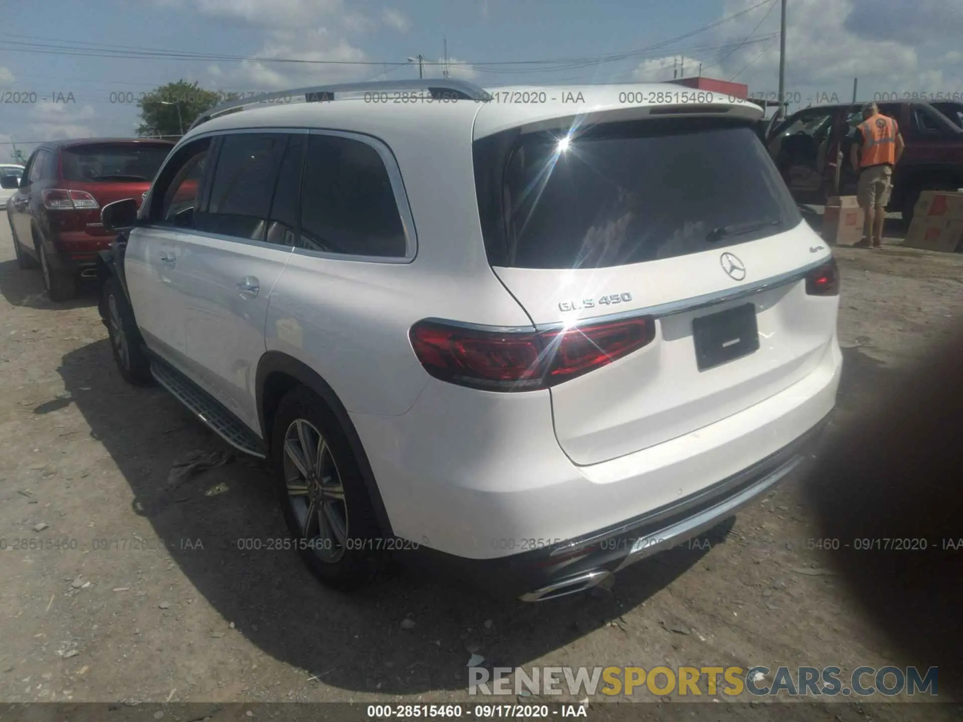3 Photograph of a damaged car 4JGFF5KE1LA094625 MERCEDES-BENZ GLS 2020