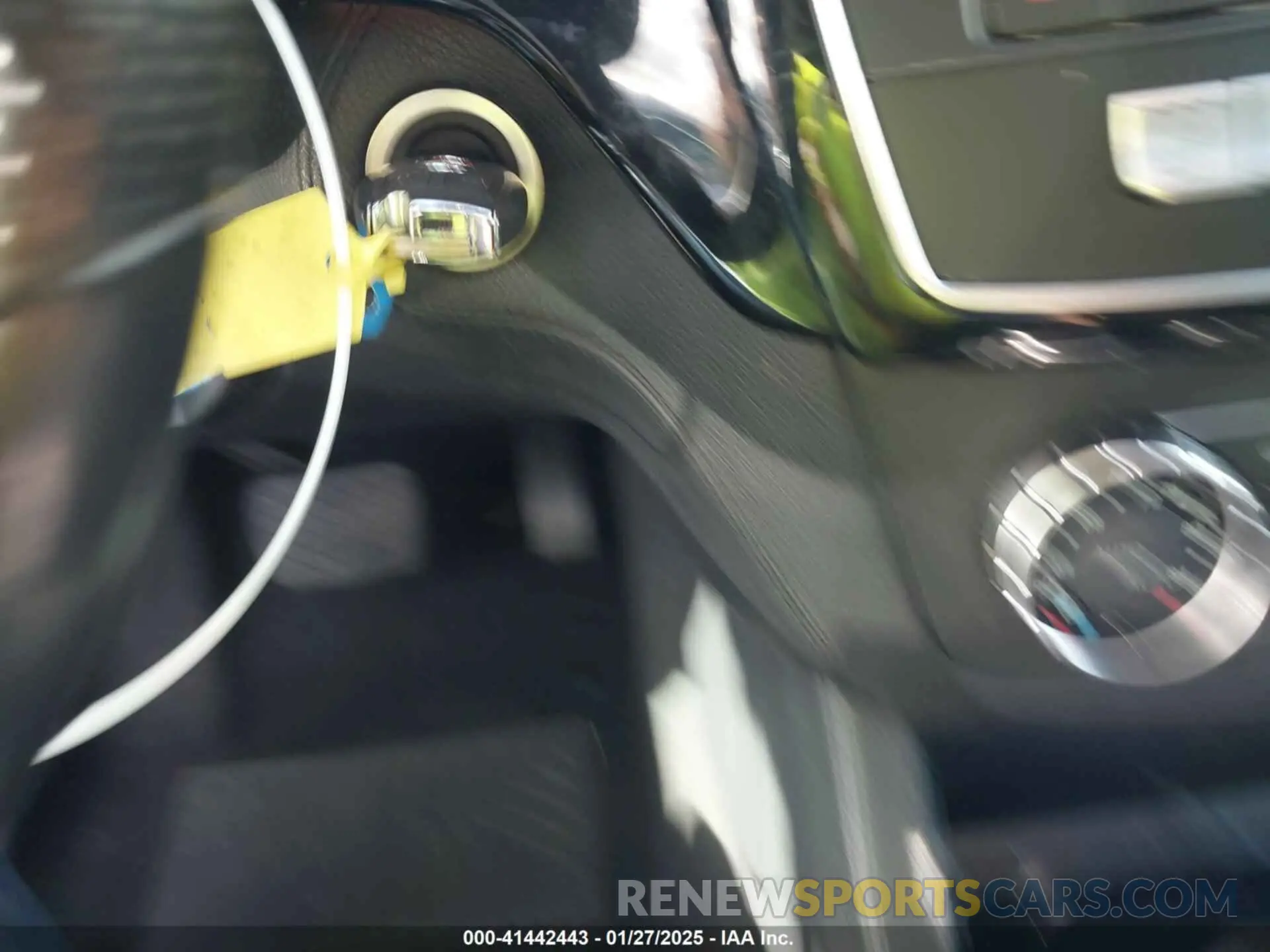11 Photograph of a damaged car 4JGDF6EE1KB228308 MERCEDES-BENZ GLS 450 2019