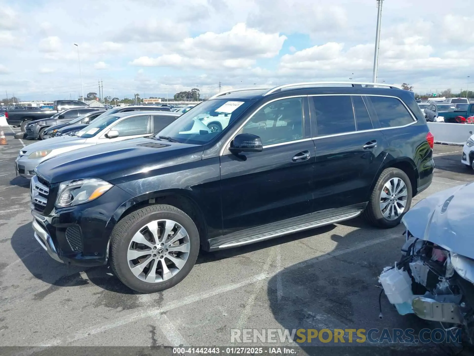 14 Photograph of a damaged car 4JGDF6EE1KB228308 MERCEDES-BENZ GLS 450 2019
