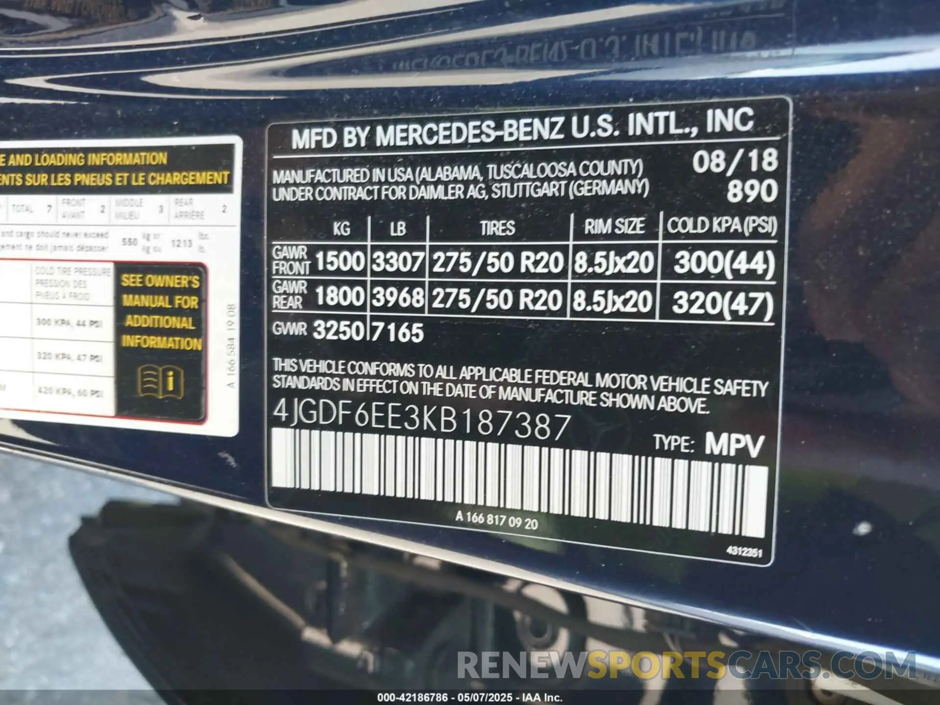 9 Photograph of a damaged car 4JGDF6EE3KB187387 MERCEDES-BENZ GLS 450 2019