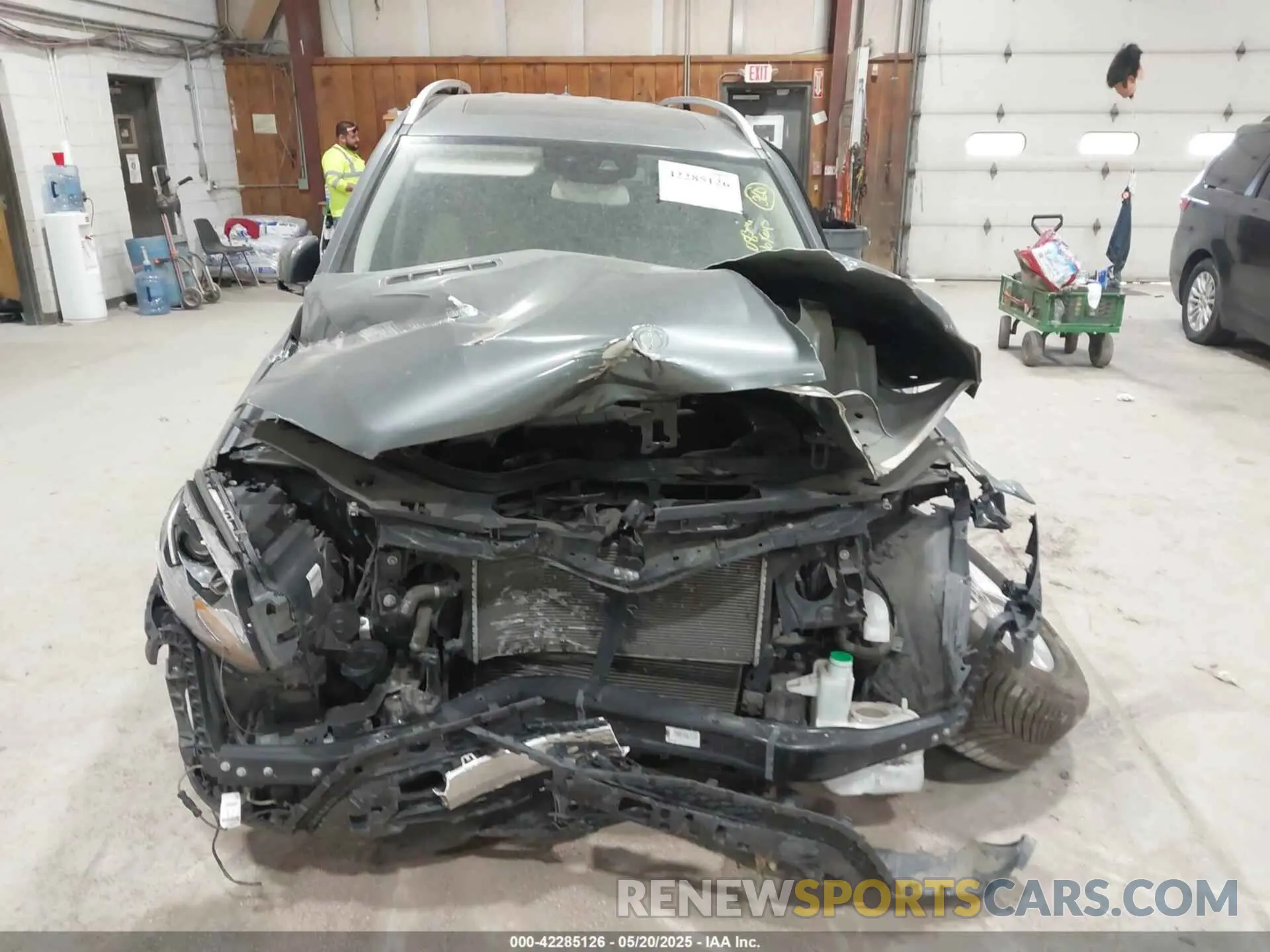 11 Photograph of a damaged car 4JGDF6EE4KB228206 MERCEDES-BENZ GLS 450 2019