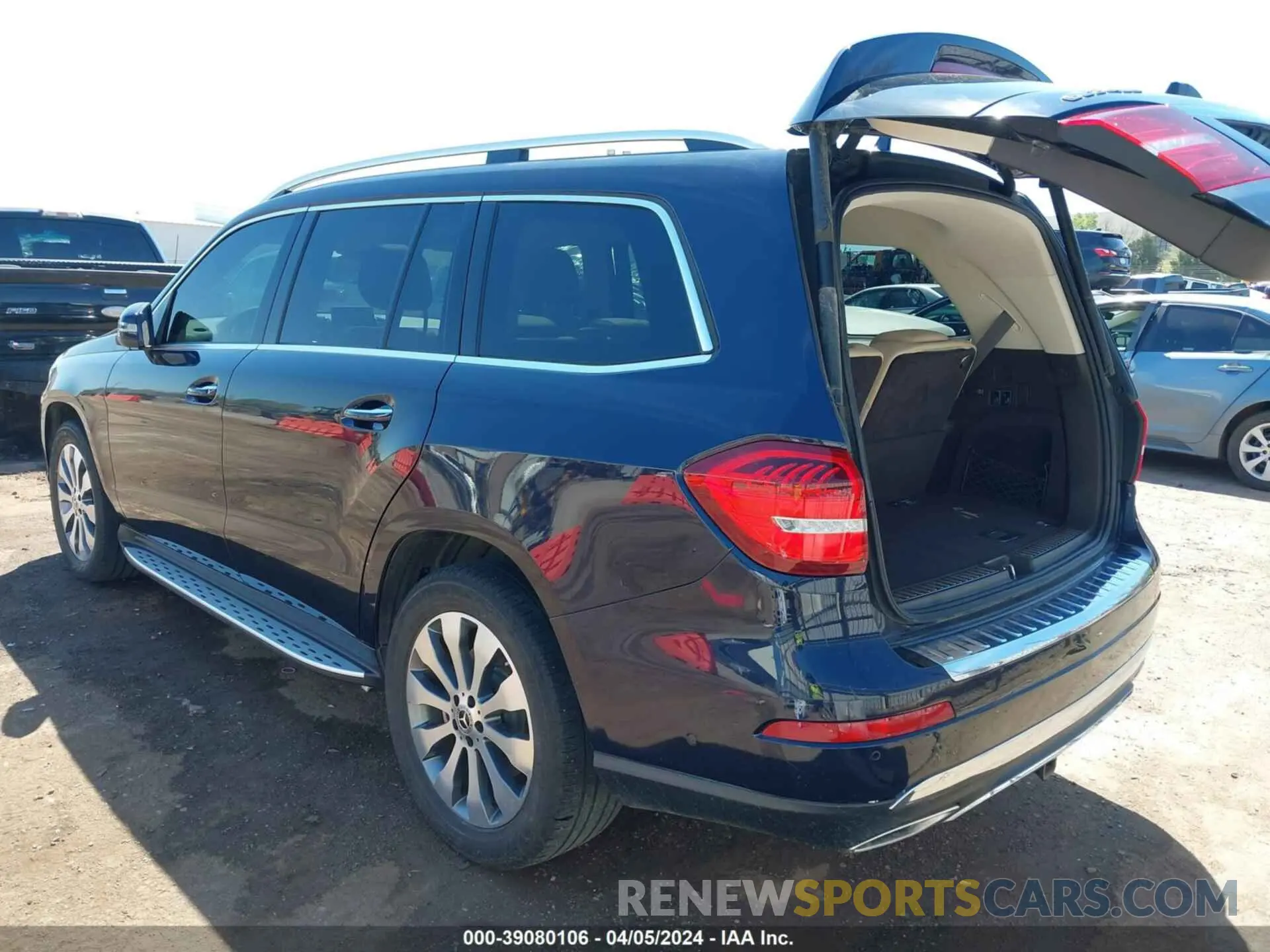 3 Photograph of a damaged car 4JGDF6EE8KB232839 MERCEDES-BENZ GLS 450 2019