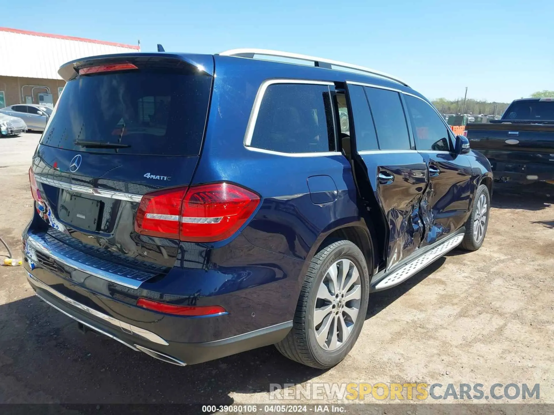 4 Photograph of a damaged car 4JGDF6EE8KB232839 MERCEDES-BENZ GLS 450 2019