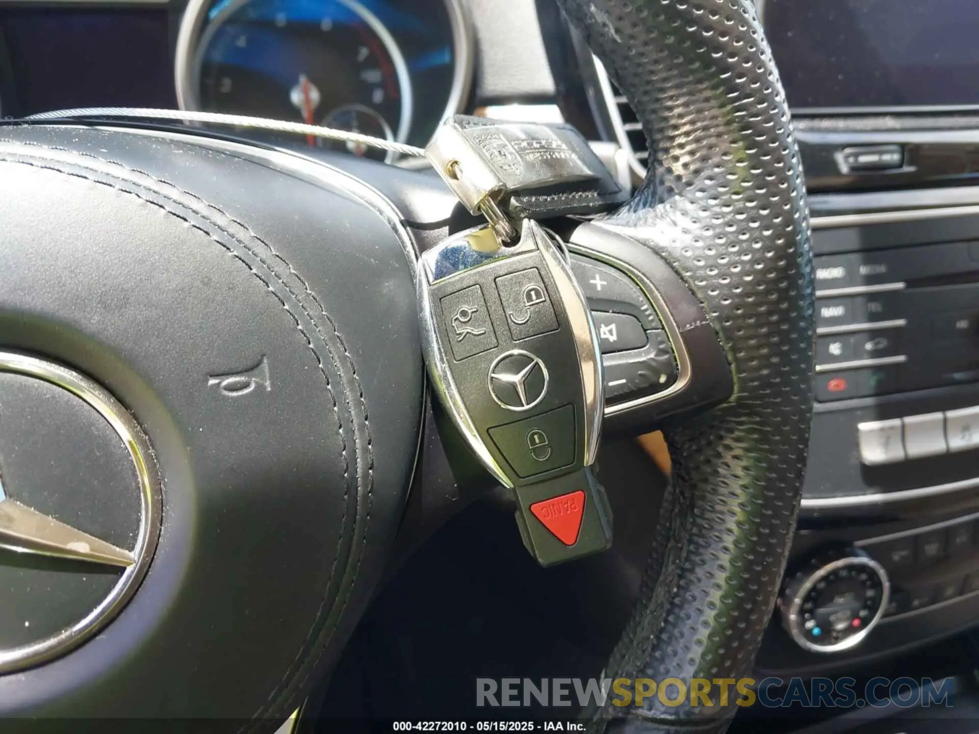 11 Фотография поврежденного автомобиля 4JGDF6EE9KB201924 MERCEDES-BENZ GLS 450 2019