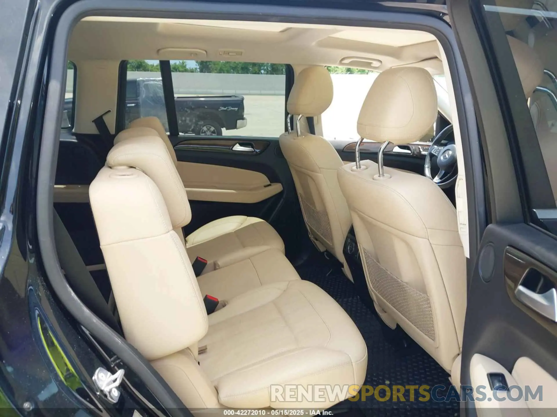 8 Фотография поврежденного автомобиля 4JGDF6EE9KB201924 MERCEDES-BENZ GLS 450 2019