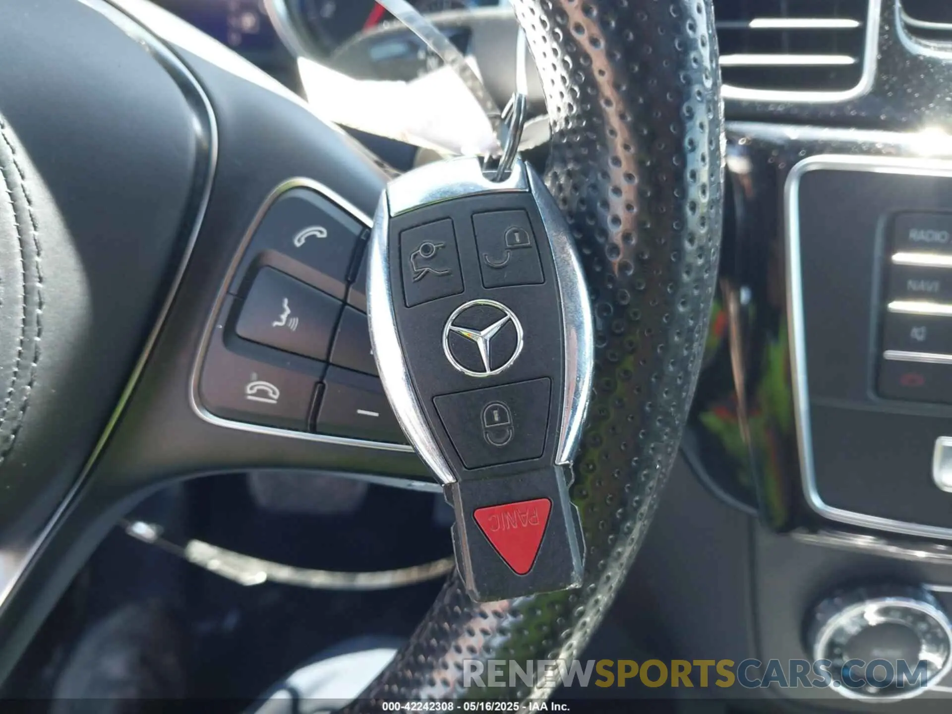11 Photograph of a damaged car 4JGDF6EE9KB226581 MERCEDES-BENZ GLS 450 2019