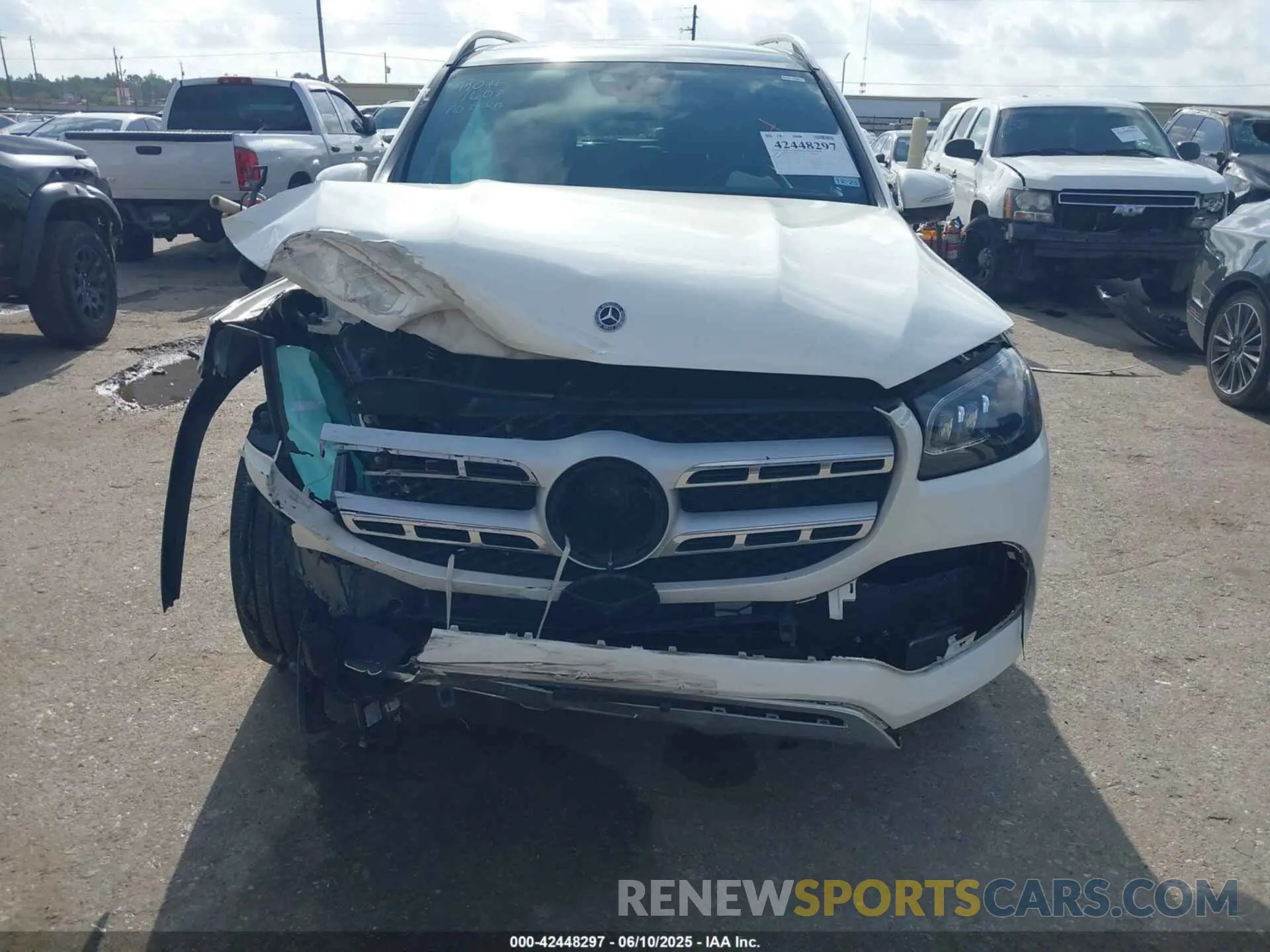11 Photograph of a damaged car 4JGFF5KE2LA189789 MERCEDES-BENZ GLS 450 2020