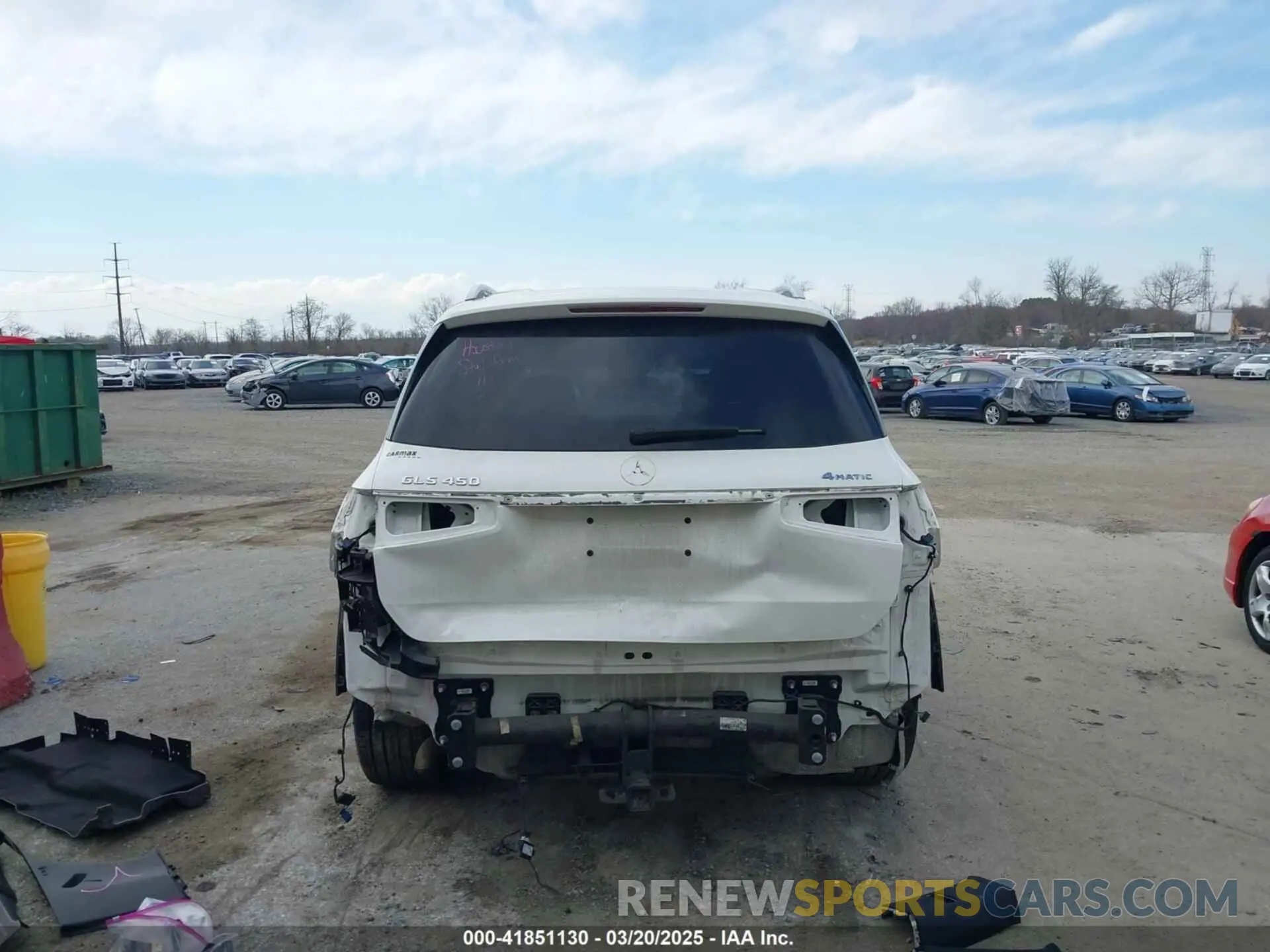 17 Photograph of a damaged car 4JGFF5KE2LA206879 MERCEDES-BENZ GLS 450 2020