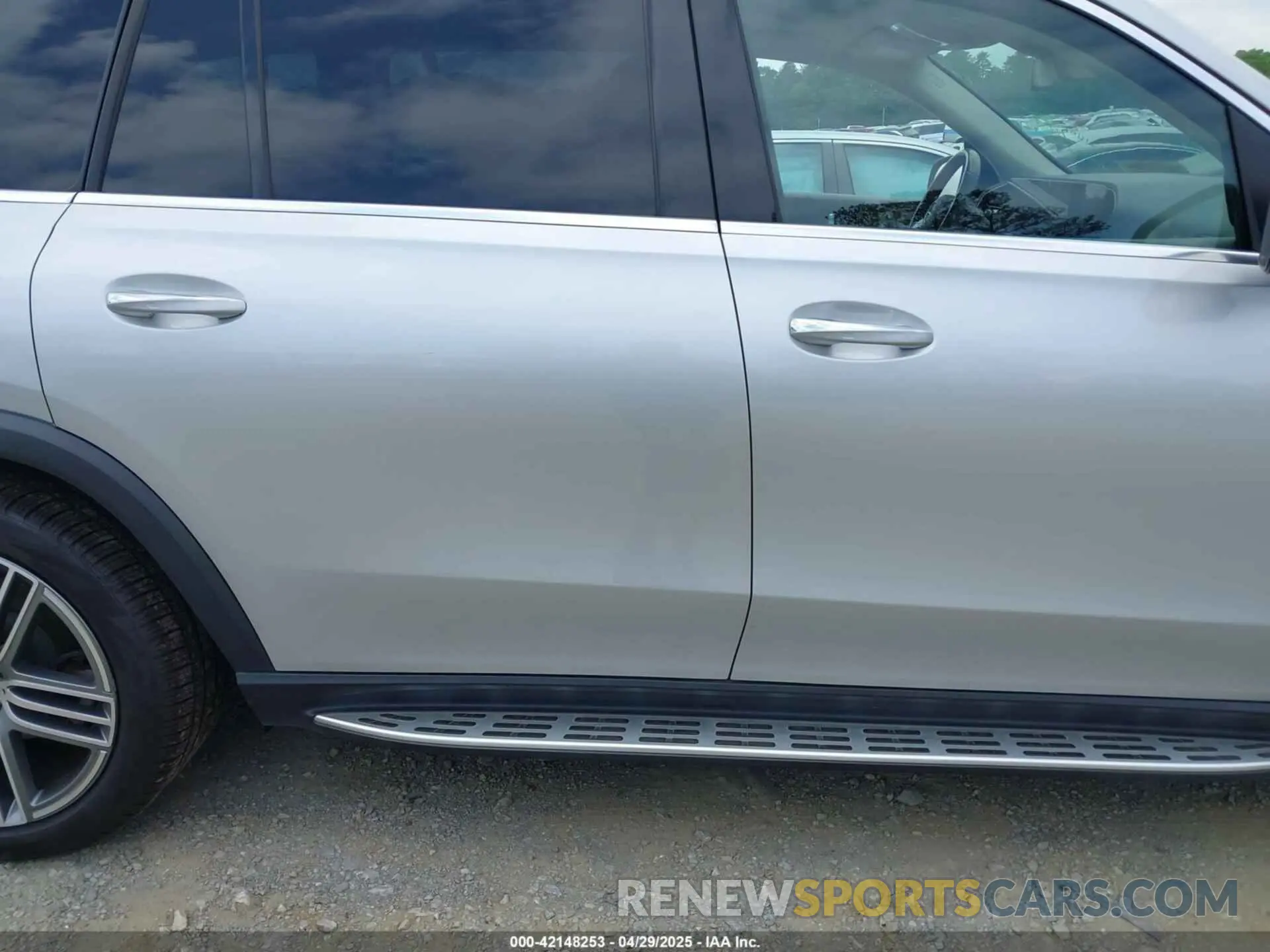 14 Фотография поврежденного автомобиля 4JGFF5KE5LA227290 MERCEDES-BENZ GLS 450 2020