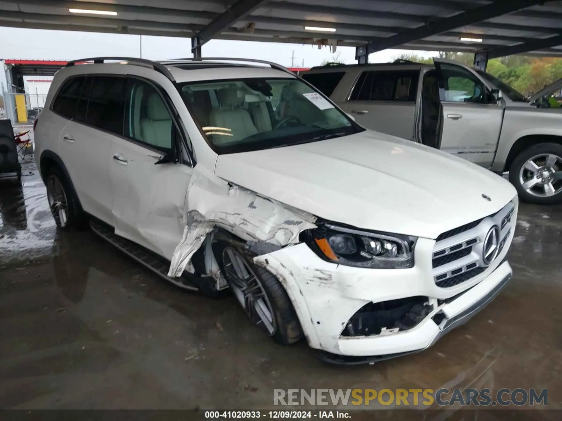 1 Фотография поврежденного автомобиля 4JGFF5KE8LA152732 MERCEDES-BENZ GLS 450 2020