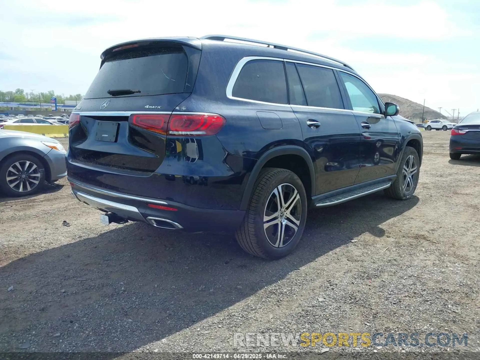 4 Photograph of a damaged car 4JGFF5KE9LA161262 MERCEDES-BENZ GLS 450 2020