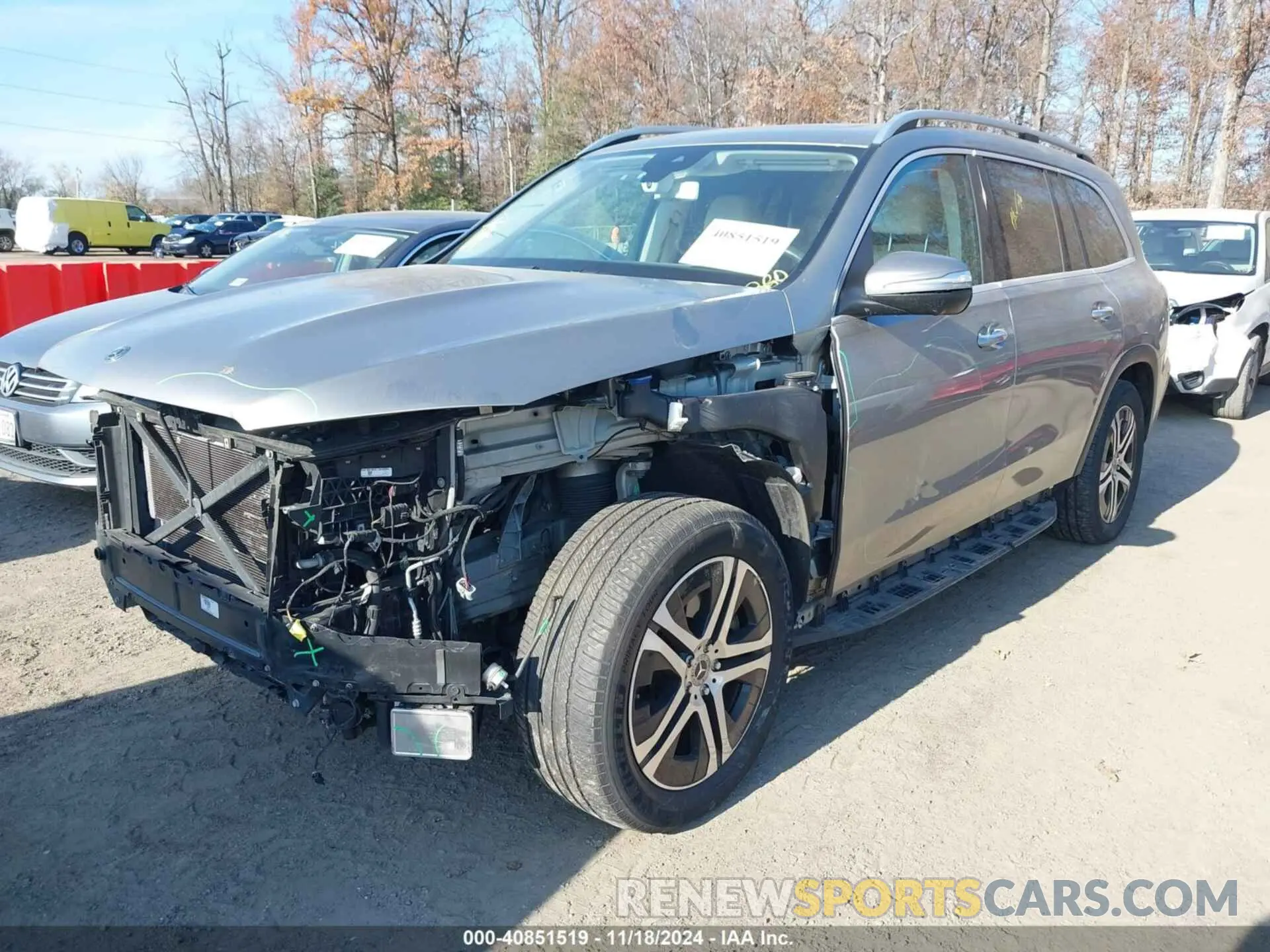 2 Photograph of a damaged car 4JGFF5KEXLA106545 MERCEDES-BENZ GLS 450 2020