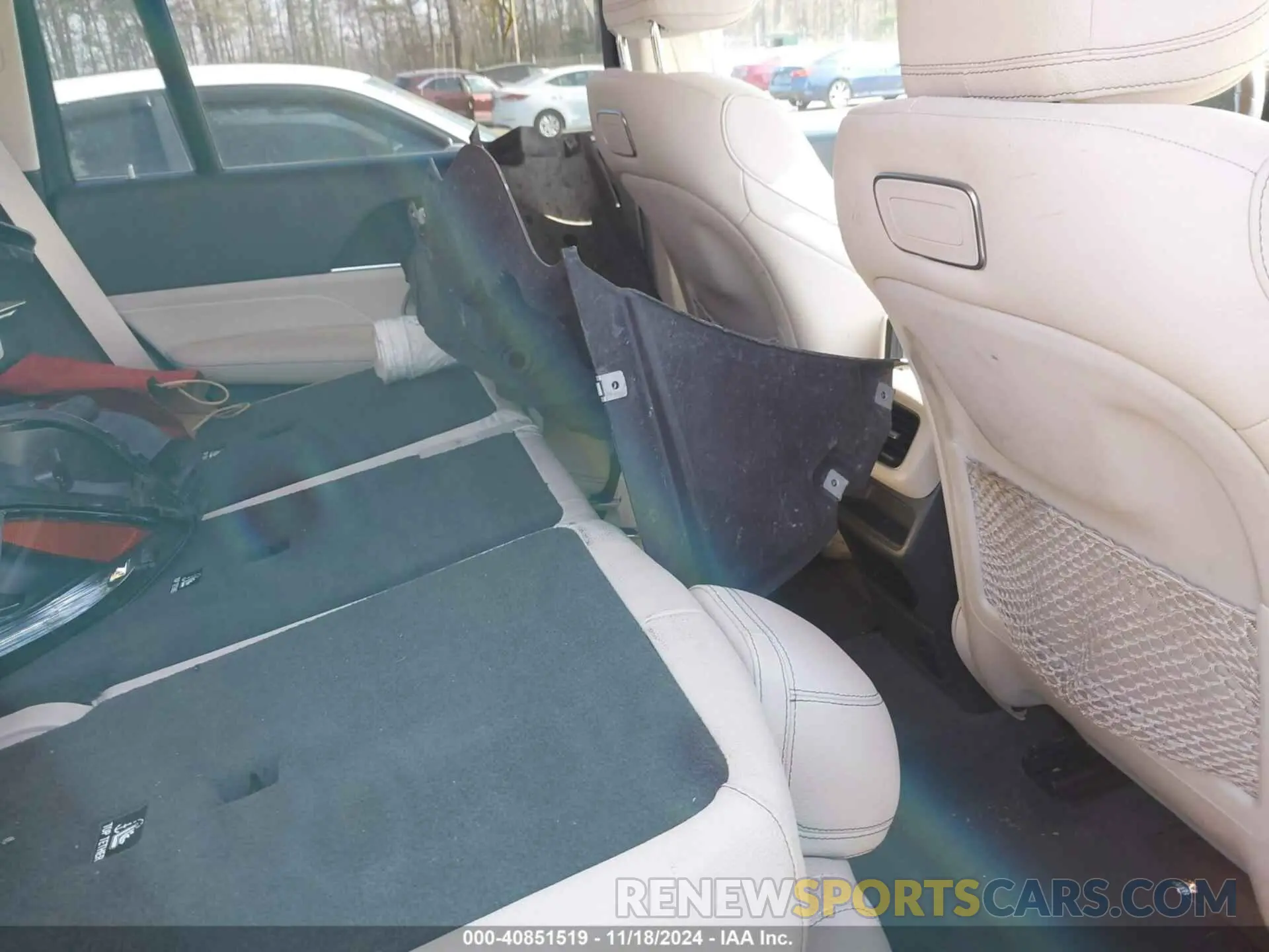 8 Photograph of a damaged car 4JGFF5KEXLA106545 MERCEDES-BENZ GLS 450 2020