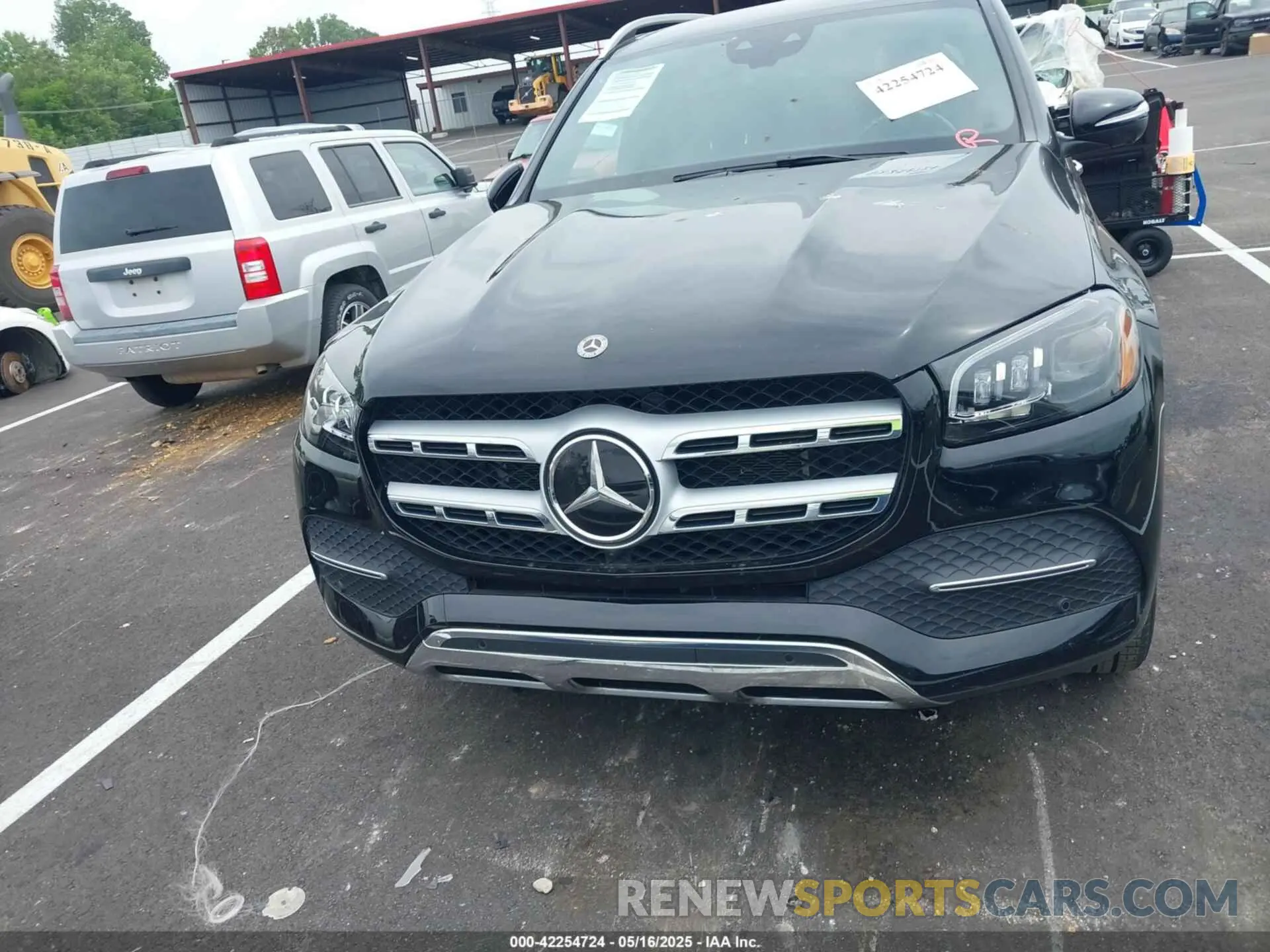12 Photograph of a damaged car 4JGFF5KE7MA424253 MERCEDES-BENZ GLS 450 2021
