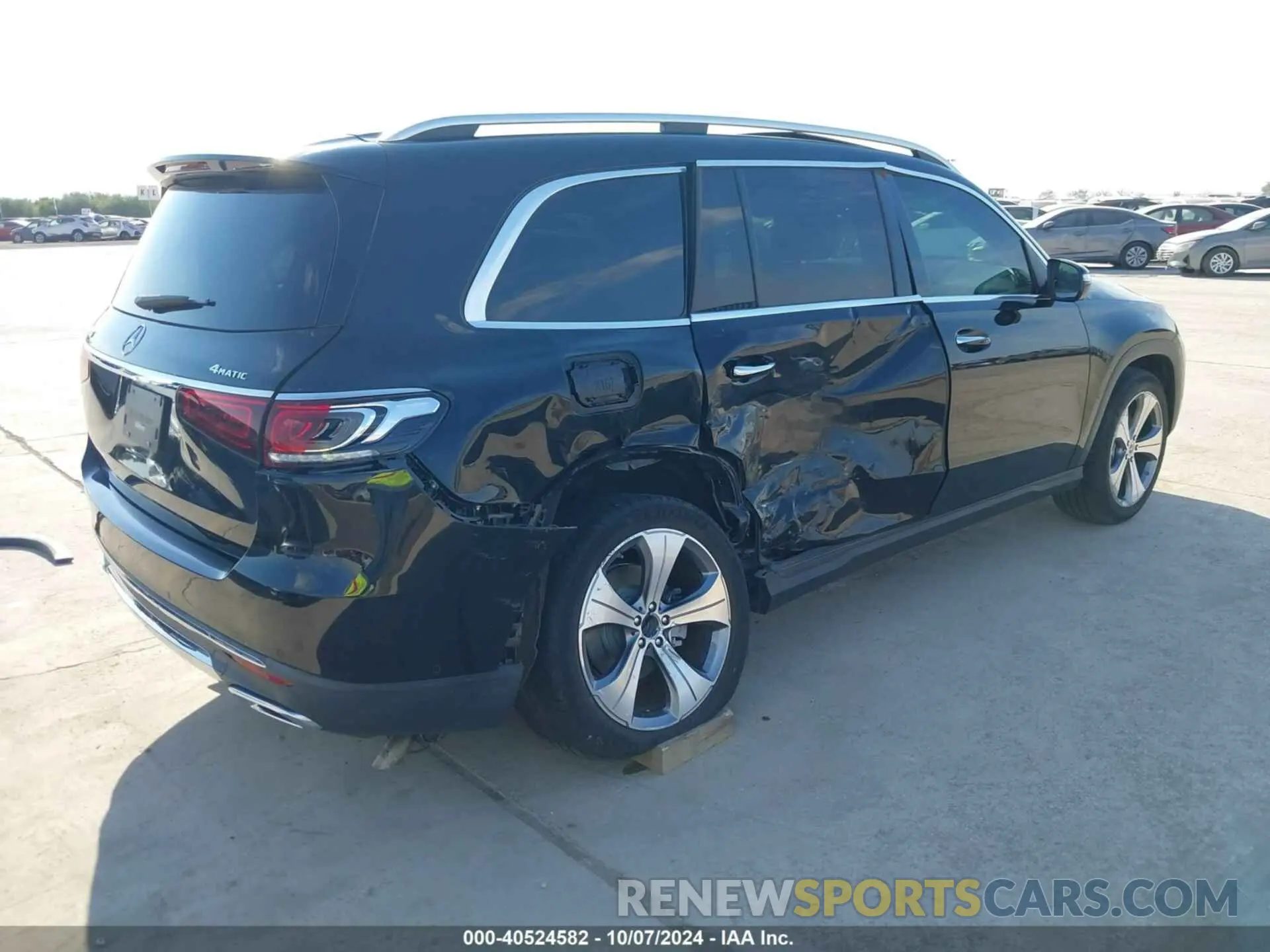 4 Photograph of a damaged car 4JGFF5KEXNA768936 MERCEDES-BENZ GLS 450 2022