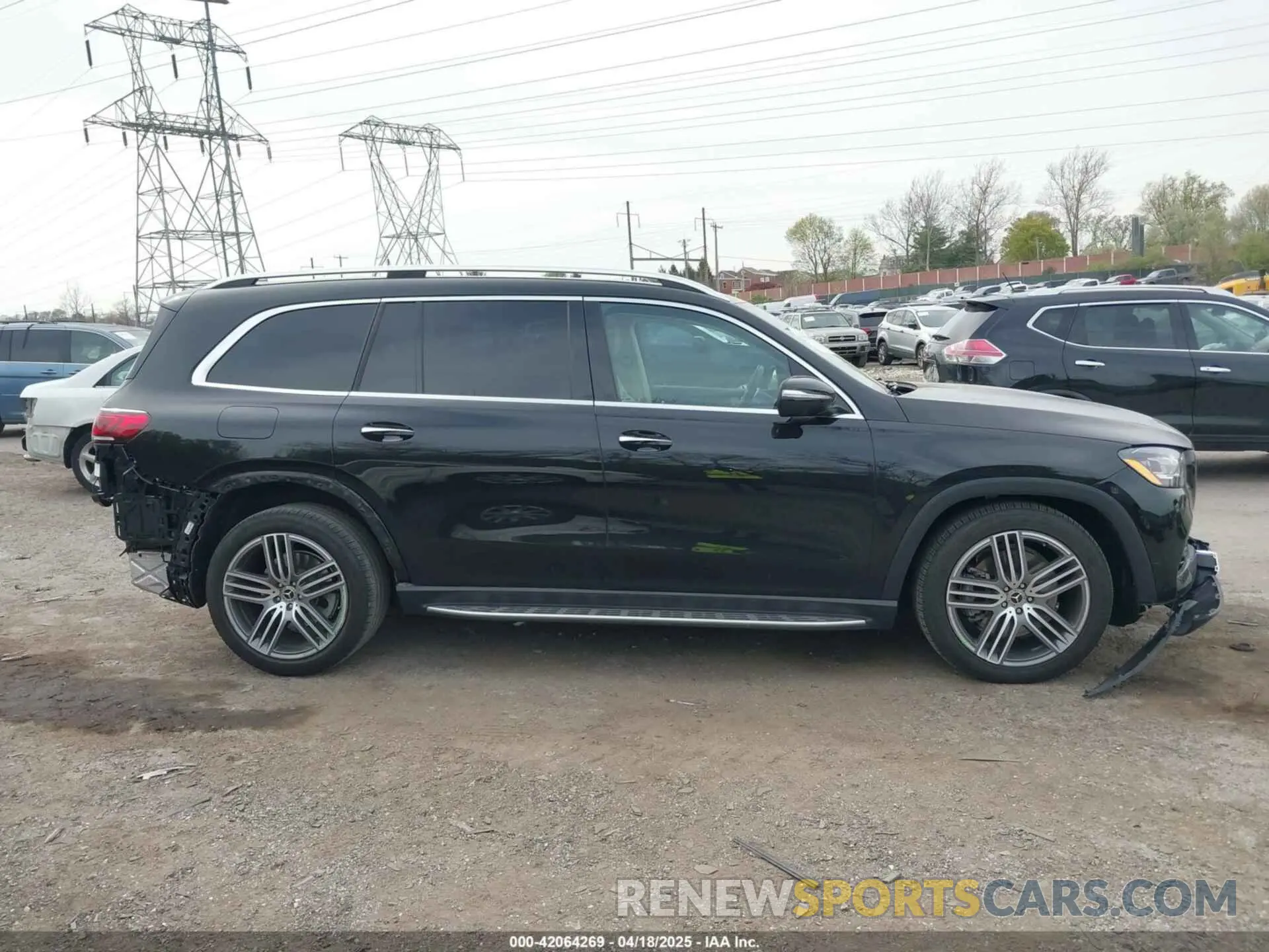 14 Photograph of a damaged car 4JGFF5KE1PA959633 MERCEDES-BENZ GLS 450 2023