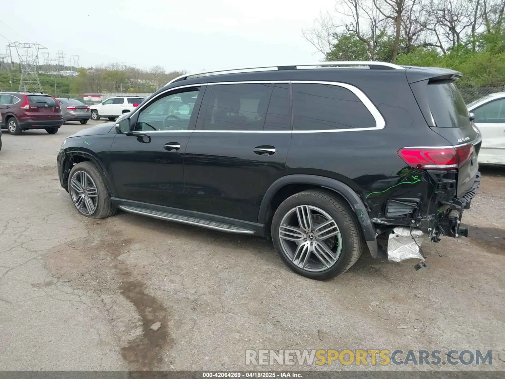 3 Photograph of a damaged car 4JGFF5KE1PA959633 MERCEDES-BENZ GLS 450 2023
