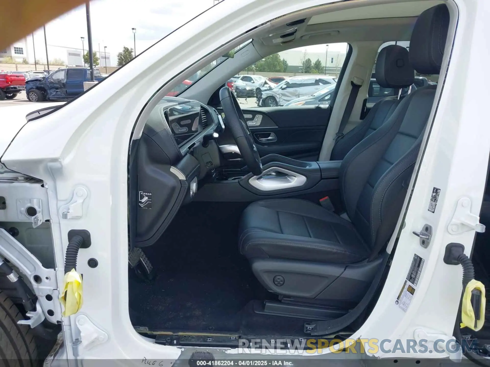 5 Photograph of a damaged car 4JGFF5KEXPA998074 MERCEDES-BENZ GLS 450 2023