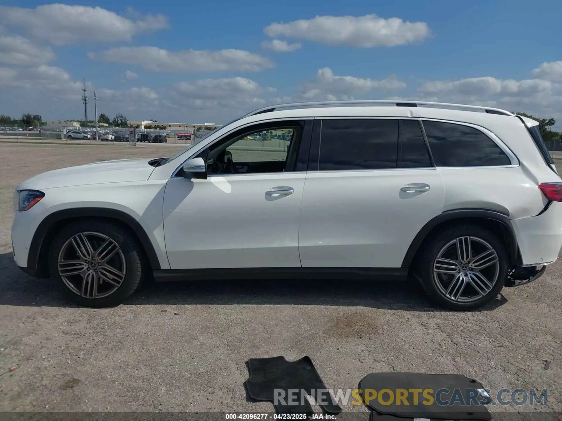 14 Фотография поврежденного автомобиля 4JGFF5KE0RB133823 MERCEDES-BENZ GLS 450 2024
