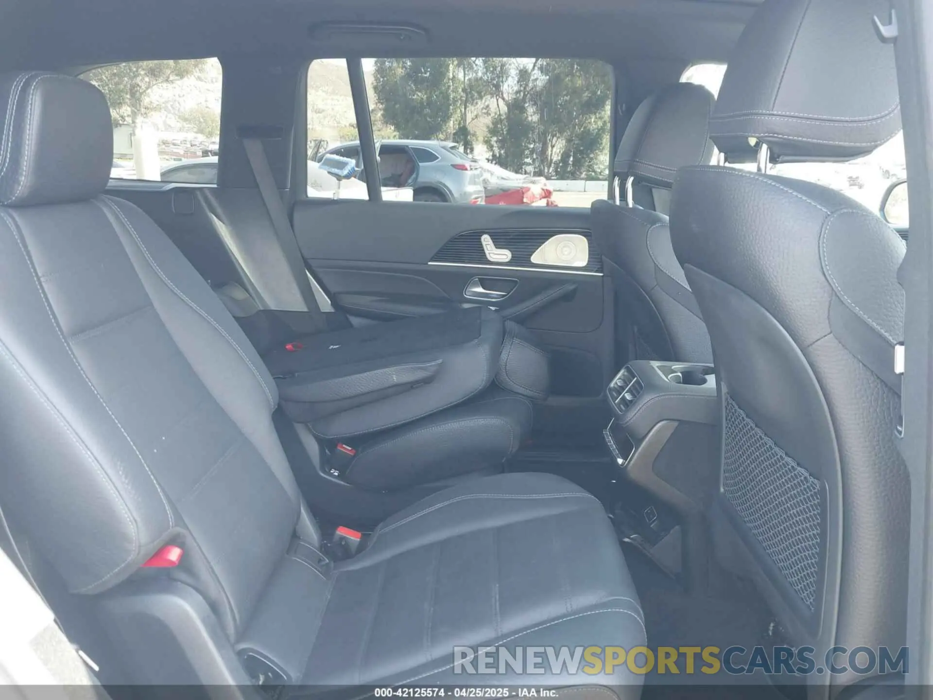 8 Фотография поврежденного автомобиля 4JGFF5KE3RB117003 MERCEDES-BENZ GLS 450 2024