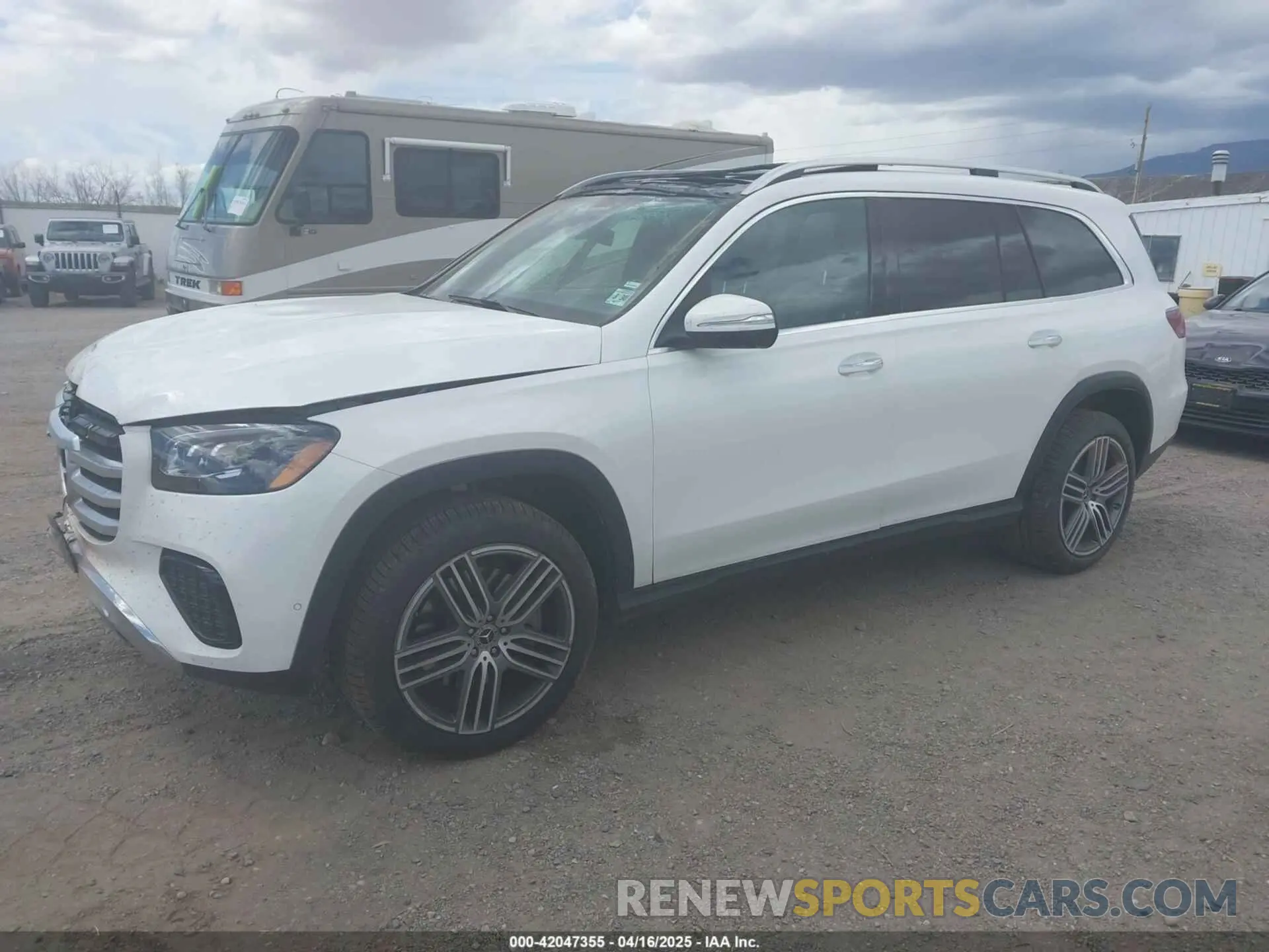 2 Photograph of a damaged car 4JGFF5KE3SB402662 MERCEDES-BENZ GLS 450 2025