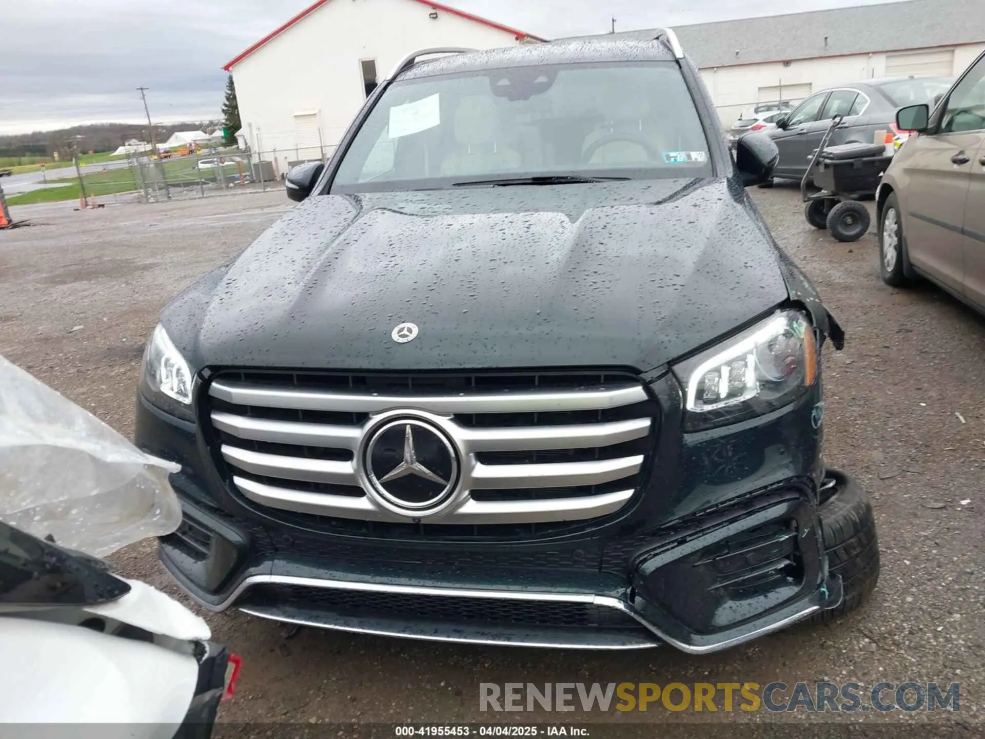 12 Photograph of a damaged car 4JGFF5KE4SB333111 MERCEDES-BENZ GLS 450 2025