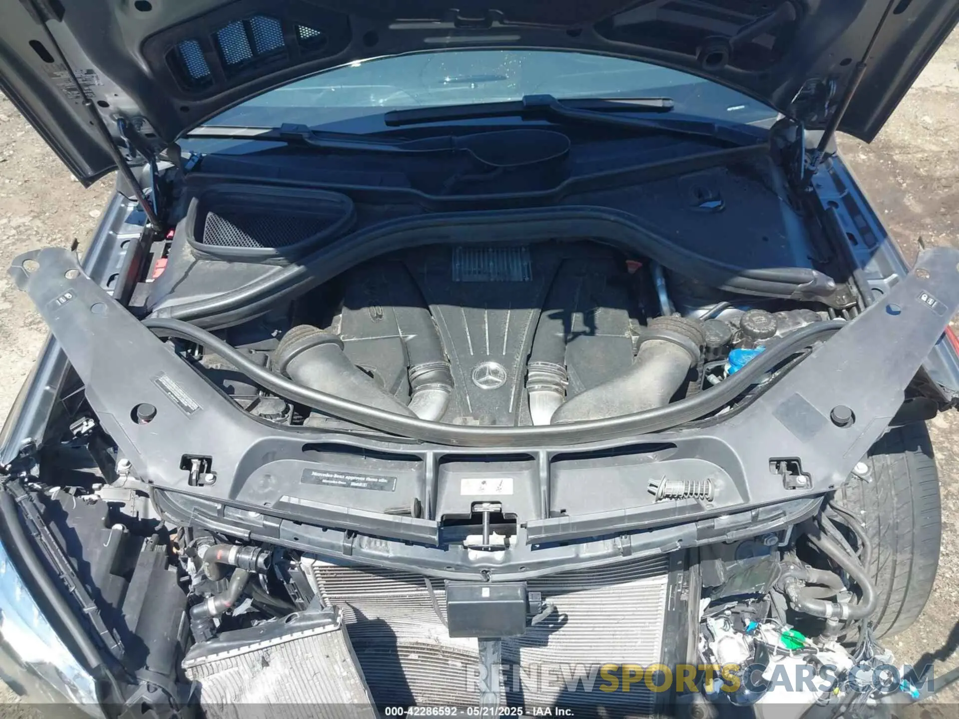 10 Фотография поврежденного автомобиля 4JGDF7DE4KB235003 MERCEDES-BENZ GLS 550 2019