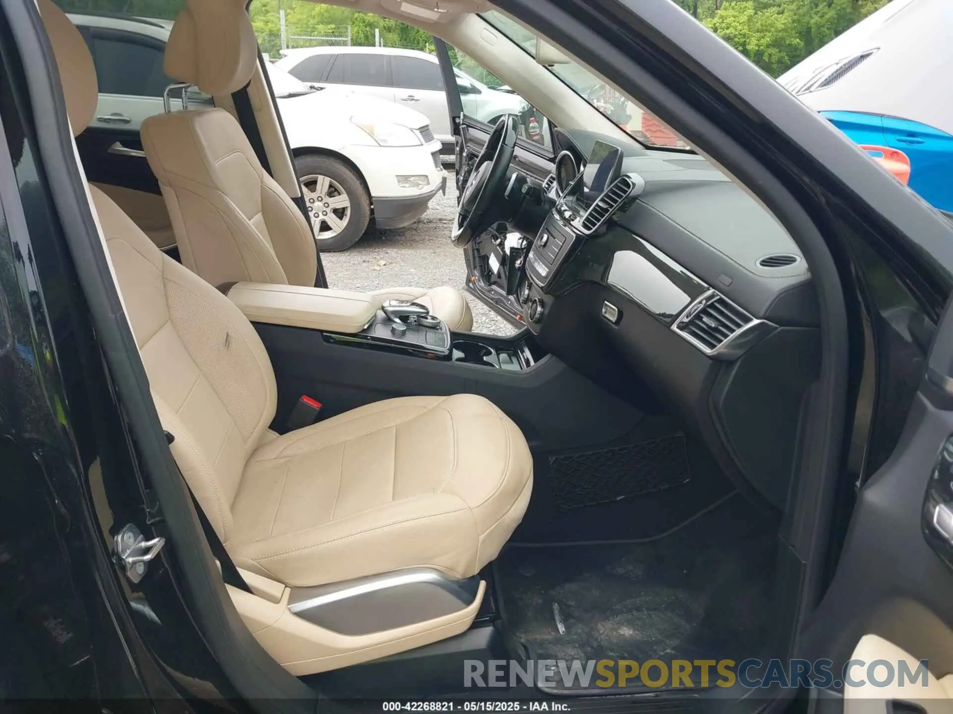 5 Фотография поврежденного автомобиля 4JGDF7DEXKB227987 MERCEDES-BENZ GLS 550 2019