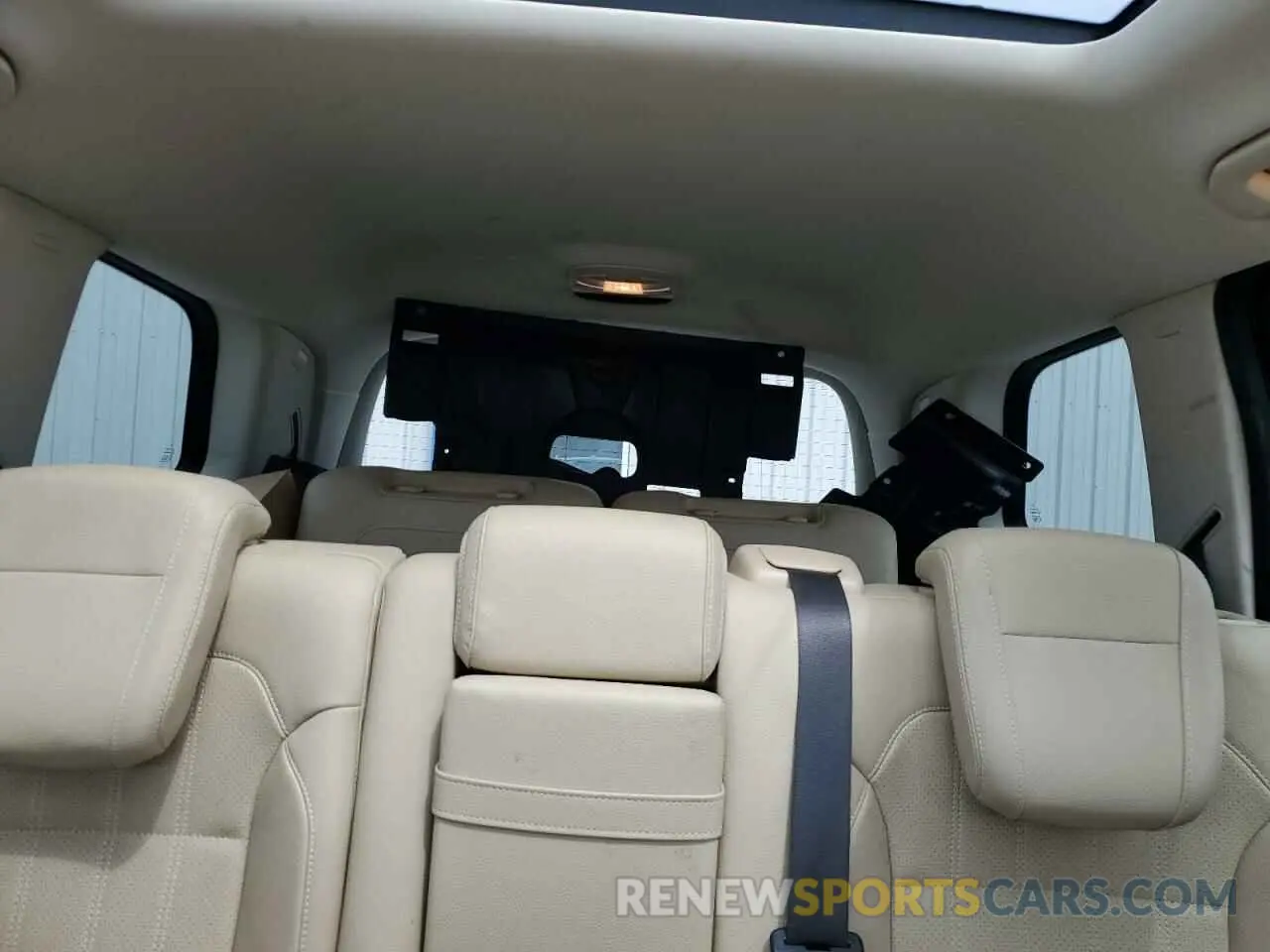 10 Фотография поврежденного автомобиля 4JGDF6EE1KB236215 MERCEDES-BENZ GLS-CLASS 2019
