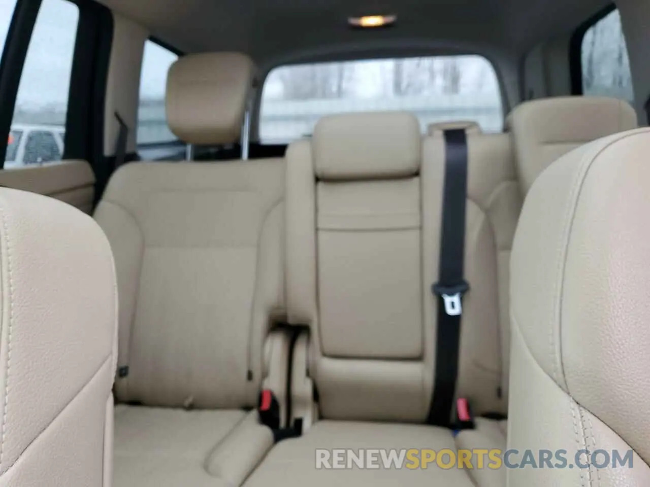 10 Photograph of a damaged car 4JGDF6EE4KB199371 MERCEDES-BENZ GLS-CLASS 2019