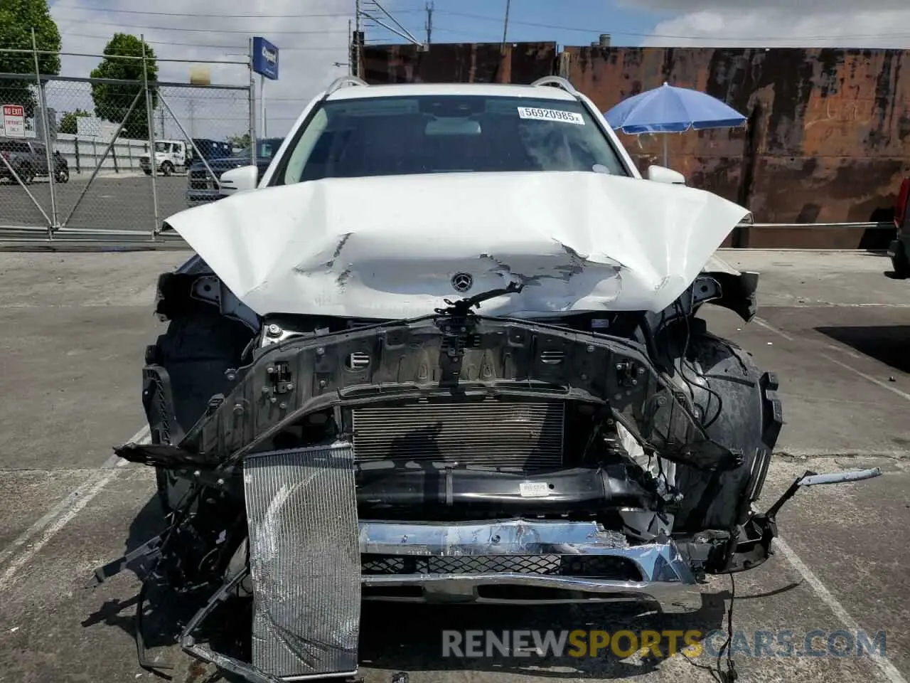 5 Photograph of a damaged car 4JGDF6EE6KB240888 MERCEDES-BENZ GLS-CLASS 2019