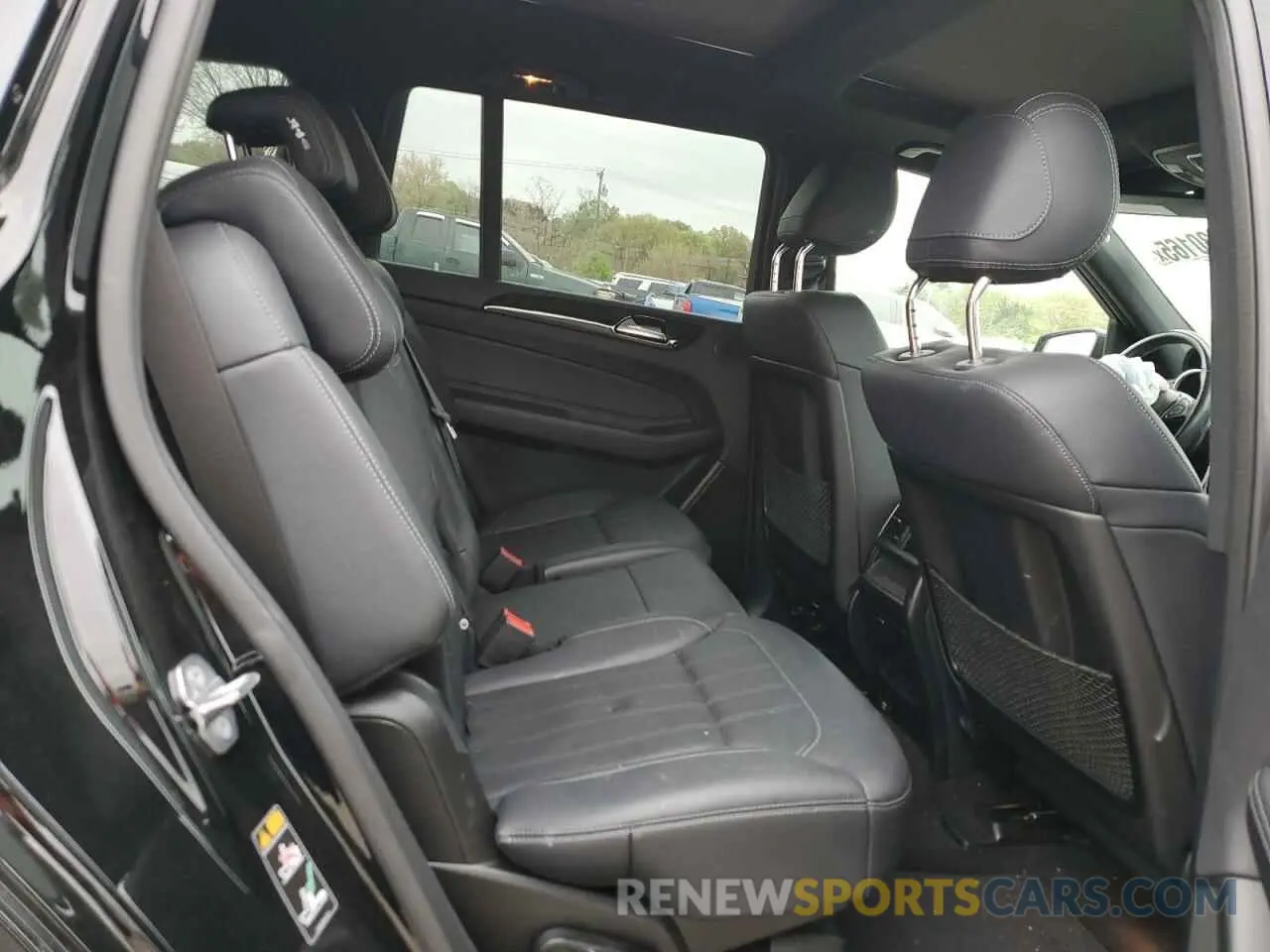 11 Photograph of a damaged car 4JGDF6EE9KB200031 MERCEDES-BENZ GLS-CLASS 2019