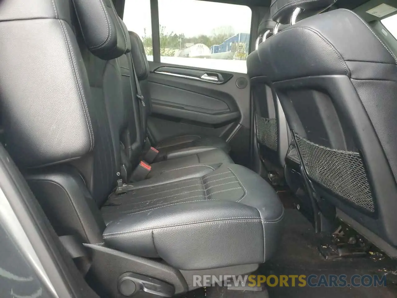 11 Photograph of a damaged car 4JGDF6EEXKB208817 MERCEDES-BENZ GLS-CLASS 2019