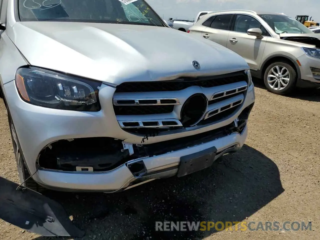 9 Photograph of a damaged car 4JGFF5KE9LA114605 MERCEDES-BENZ GLS-CLASS 2020