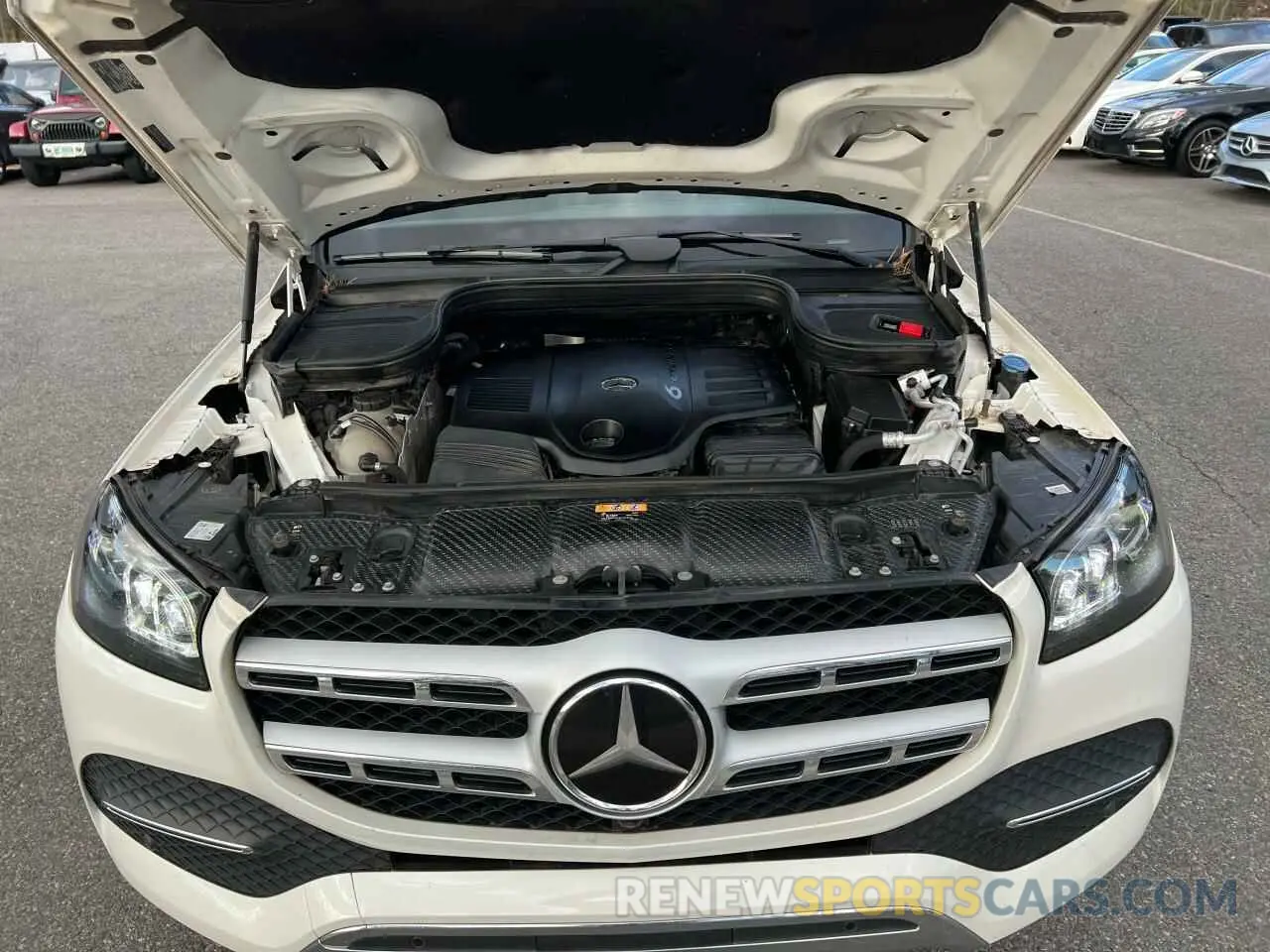 8 Photograph of a damaged car 4JGFF5KE9LA122364 MERCEDES-BENZ GLS-CLASS 2020