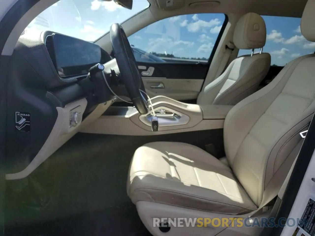7 Photograph of a damaged car 4JGFF5KEXLA117450 MERCEDES-BENZ GLS-CLASS 2020