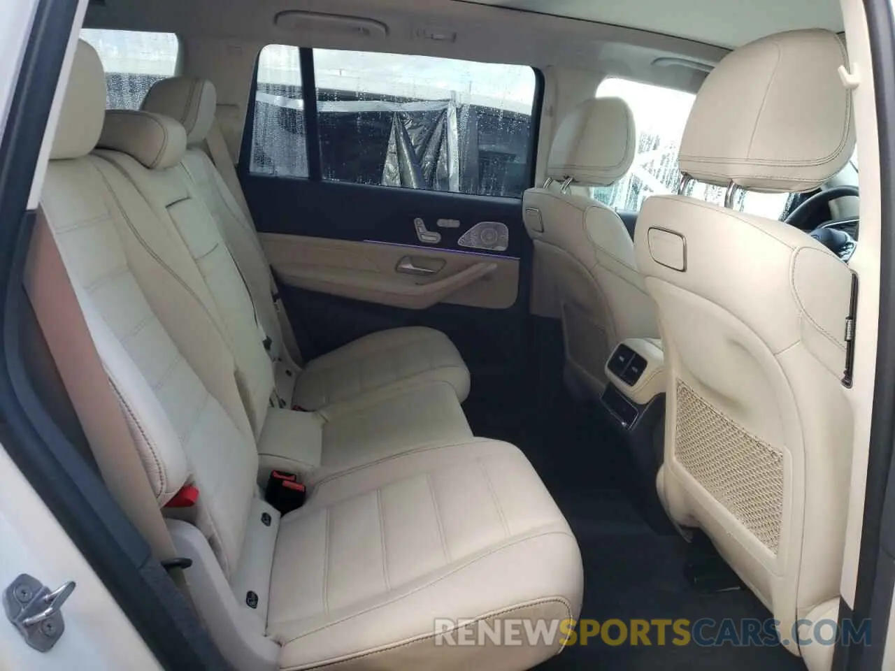 11 Photograph of a damaged car 4JGFF8GE2LA250651 MERCEDES-BENZ GLS-CLASS 2020