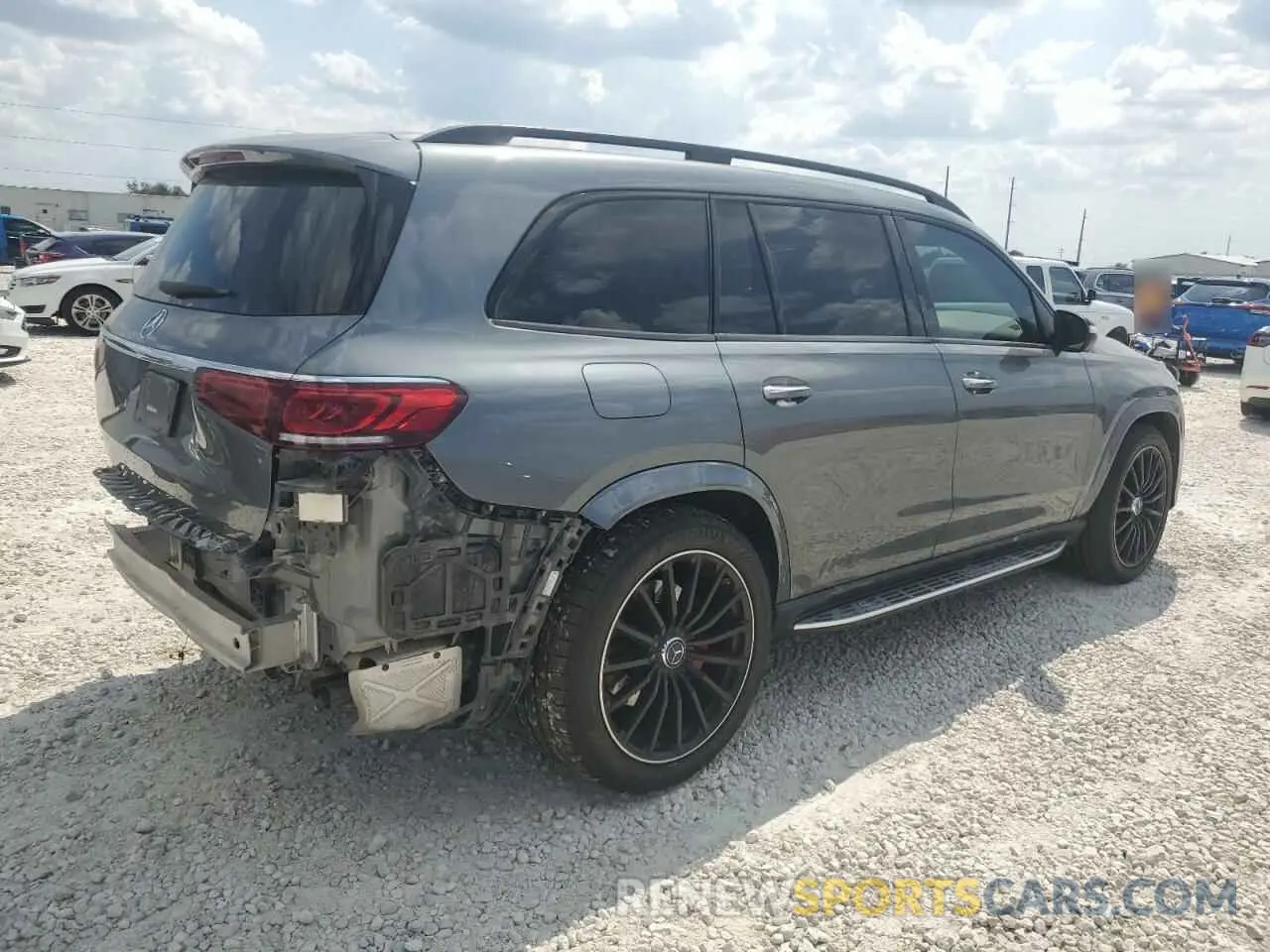 3 Photograph of a damaged car 4JGFF8KE1MA472607 MERCEDES-BENZ GLS-CLASS 2021