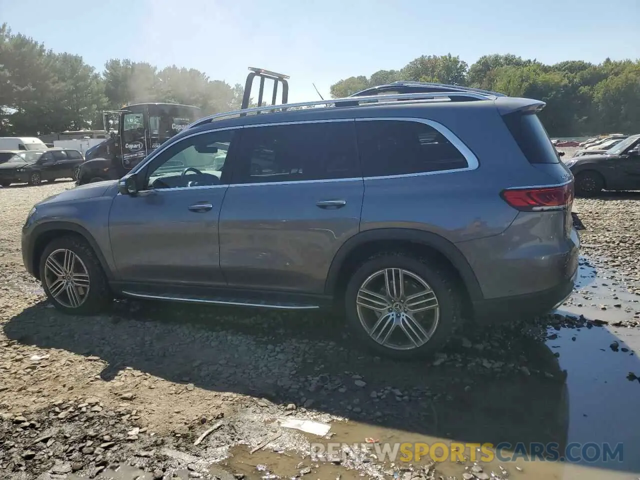 2 Photograph of a damaged car 4JGFF5KE2NA694900 MERCEDES-BENZ GLS-CLASS 2022