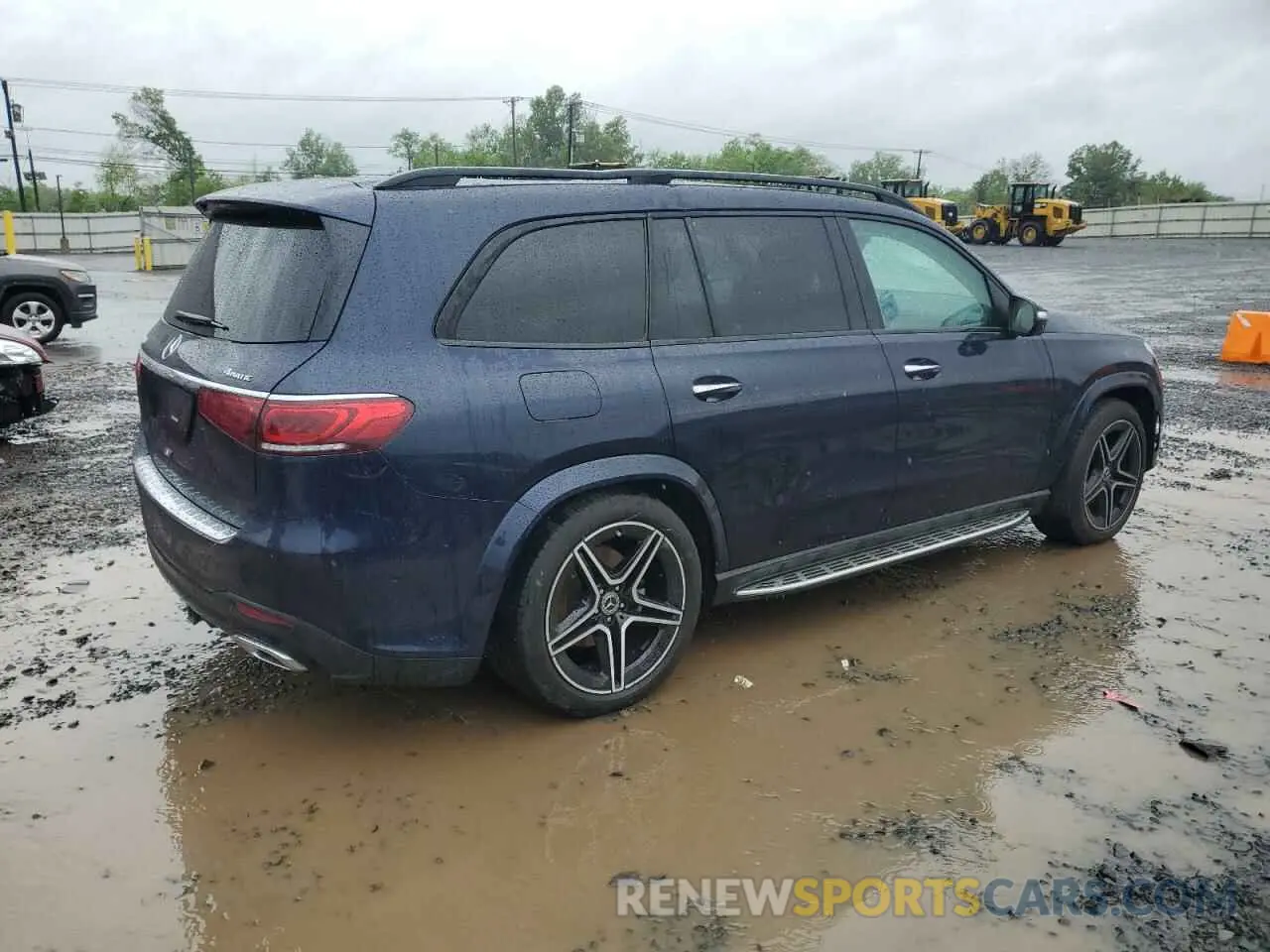3 Photograph of a damaged car 4JGFF5KE3NA801422 MERCEDES-BENZ GLS-CLASS 2022