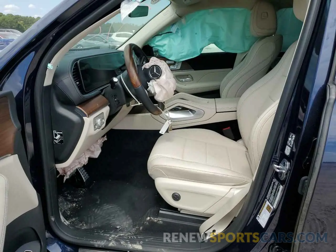 5 Photograph of a damaged car 4JGFF5KE5NA777950 MERCEDES-BENZ GLS-CLASS 2022