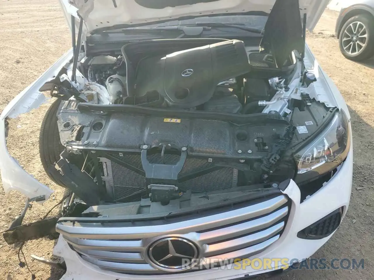 11 Photograph of a damaged car 4JGFF5KE6RB260365 MERCEDES-BENZ GLS-CLASS 2024