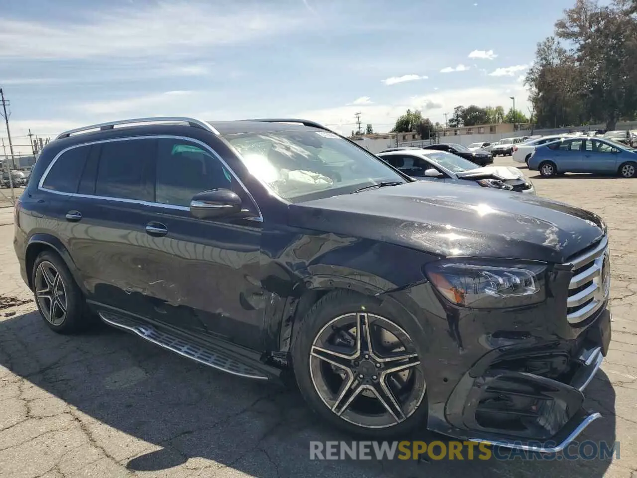 4 Photograph of a damaged car 4JGFF5KE0SB368048 MERCEDES-BENZ GLS-CLASS 2025