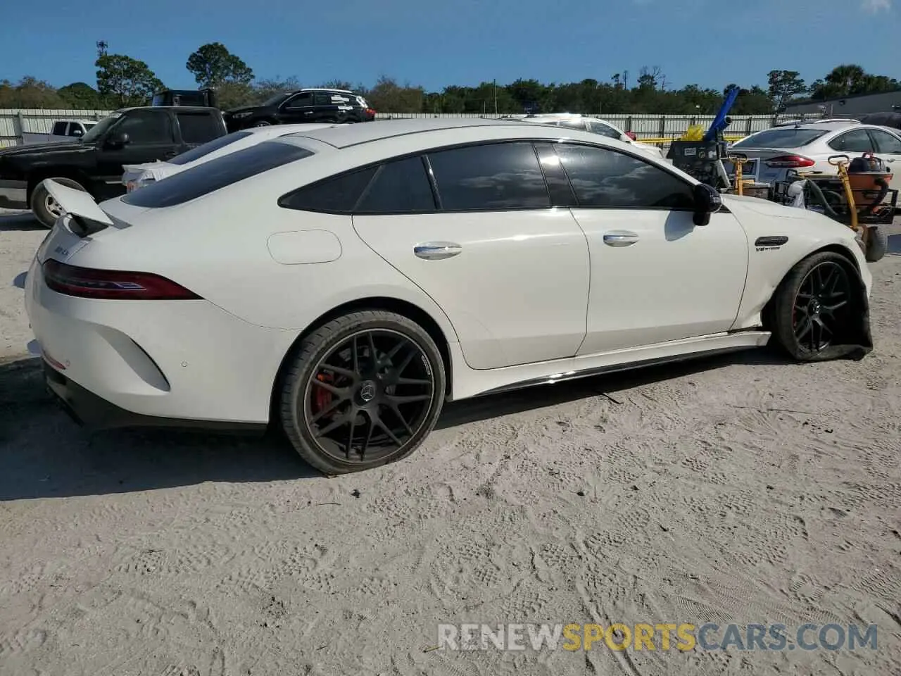 3 Photograph of a damaged car WDD7X8JB9LA015237 MERCEDES-BENZ GT-CLASS 2020