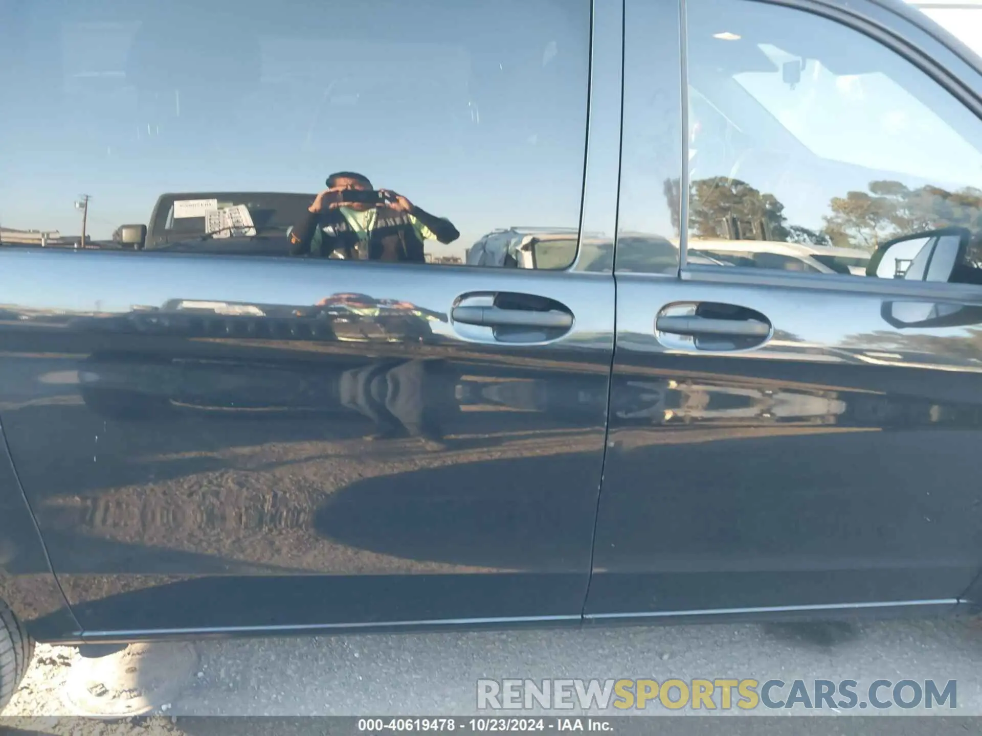 14 Photograph of a damaged car WD4PG2EE6K3505493 MERCEDES-BENZ METRIS 2019