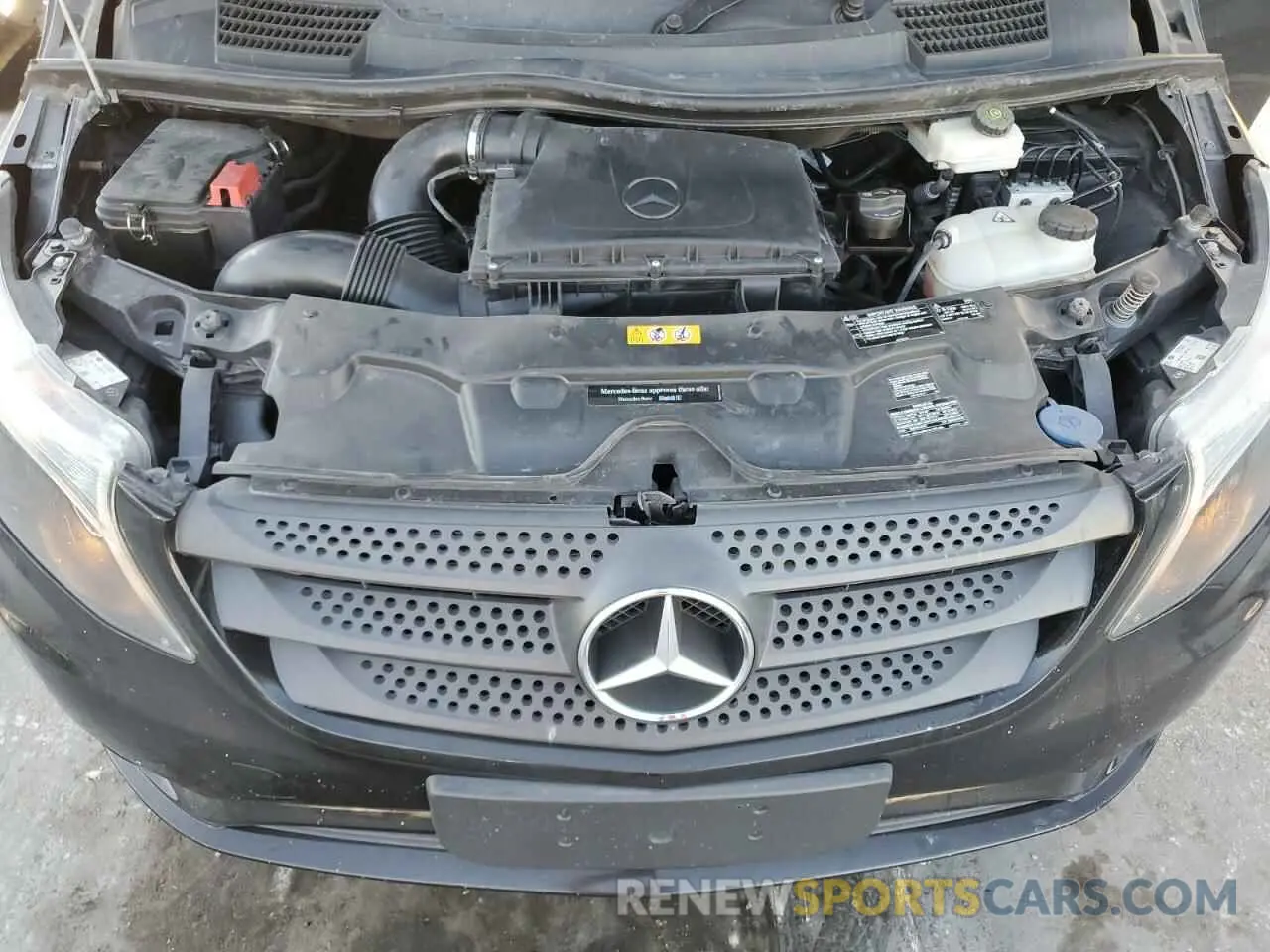 12 Photograph of a damaged car WD4PG2EE8K3545252 MERCEDES-BENZ METRIS 2019